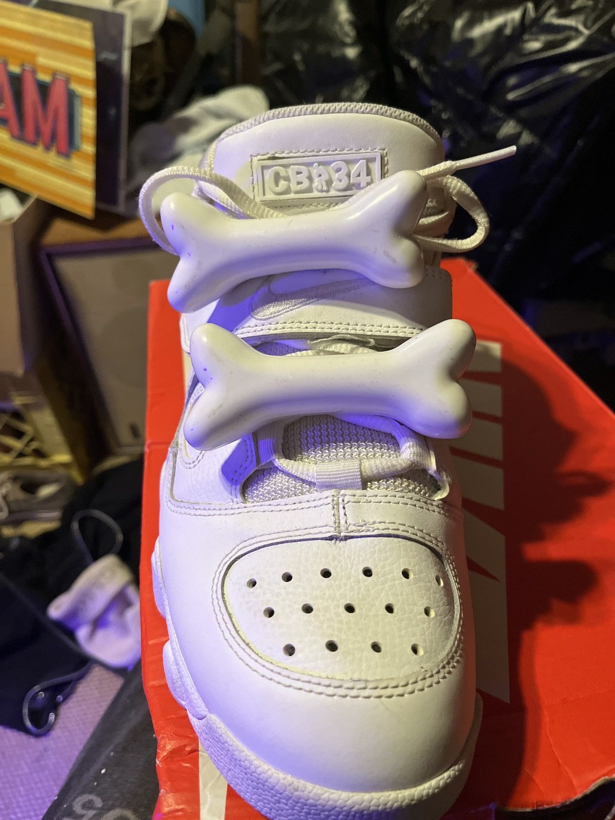 Nike Cb 34 size 11 full white with Jeremy Scott bones Size US 11 / EU 44 - 5 Thumbnail