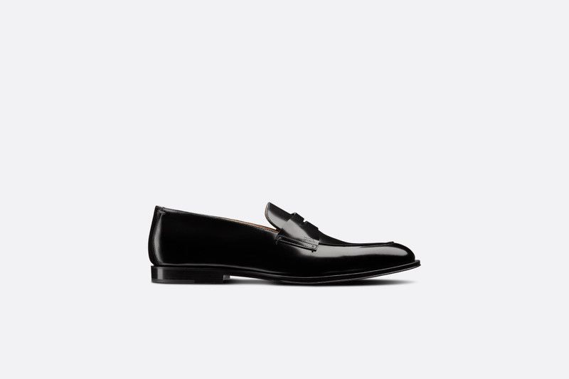 o1w1db11125 Timeless Loafers in Black