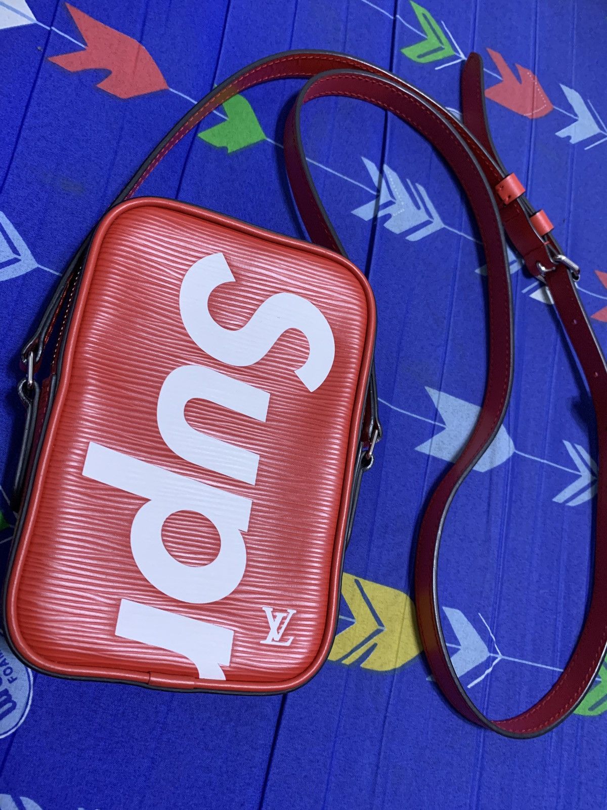 Louis Vuitton × Supreme Louis Vuitton x Supreme Danube Epi PPM in red Size ONE SIZE - 1 Thumbnail