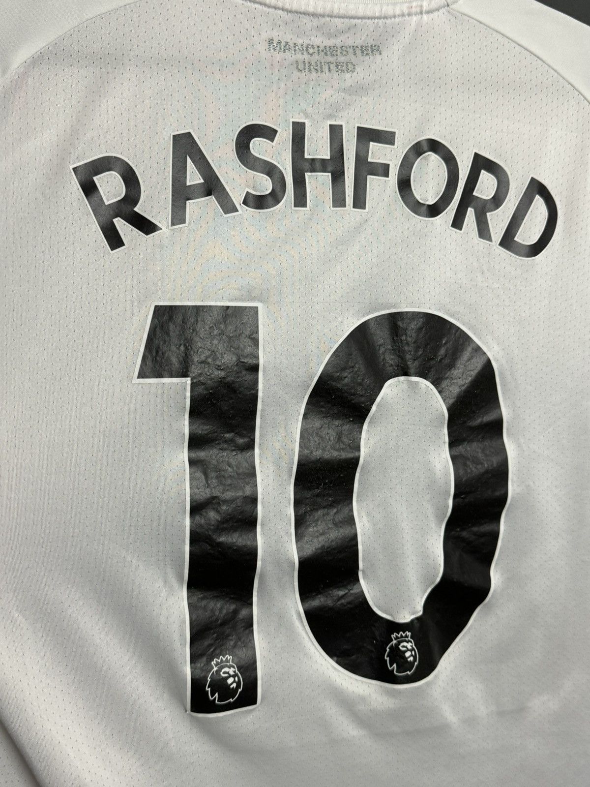 Adidas KIDS Manchester United Rashford Training Football Jersey Size US XS / EU 42 / 0 - 3 Thumbnail