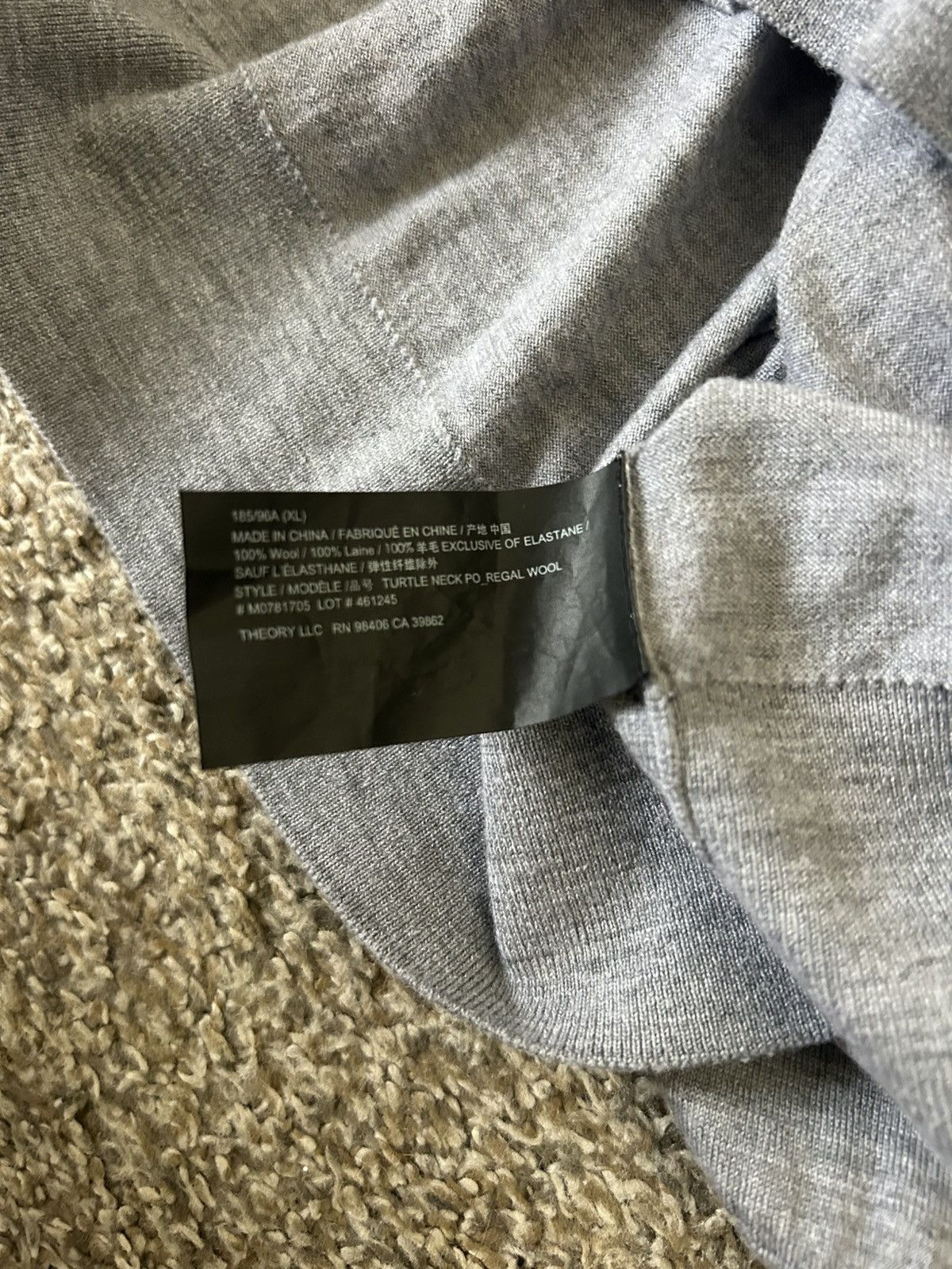 Theory Theory Crew Neck Size US XL / EU 56 / 4 - 4 Thumbnail