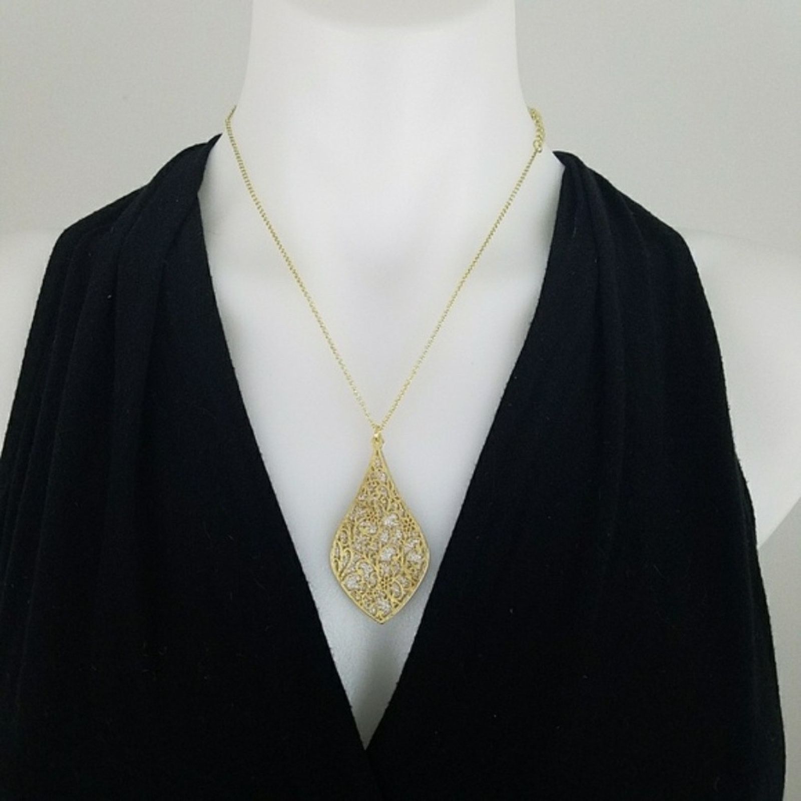 Other 18K Gold Plated Teardrop Glitter Pendant Necklace Size ONE SIZE - 1 Thumbnail