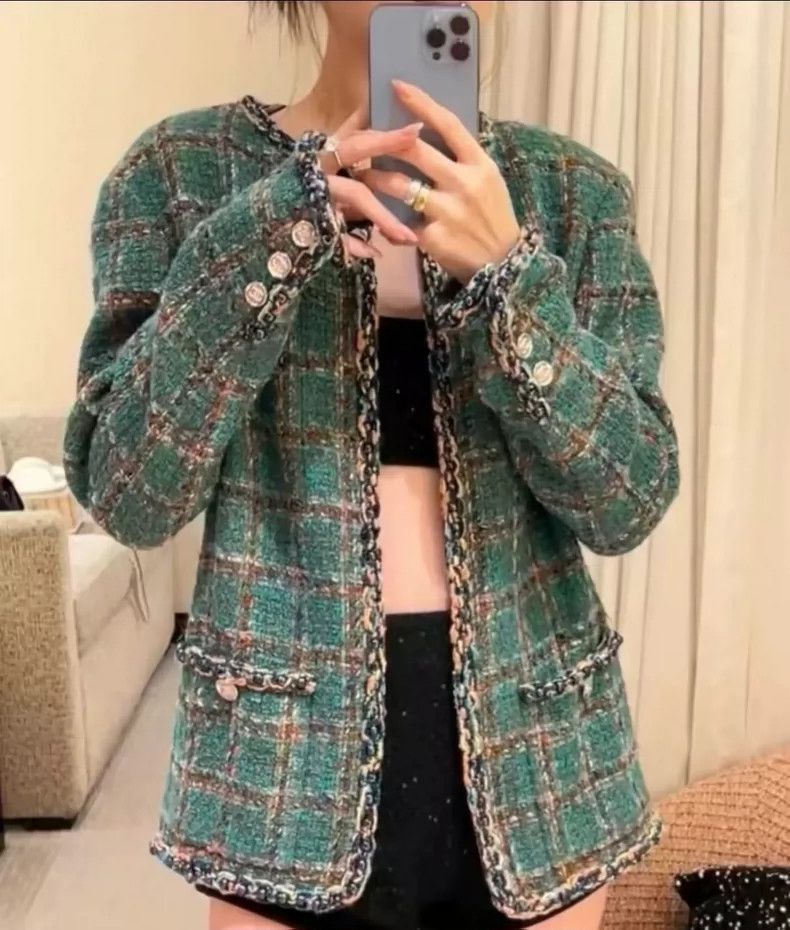 Chanel Chanel 23 Handicraft Workshop Series Green Coat Size XXS / US 00 / IT 34 - 3 Thumbnail