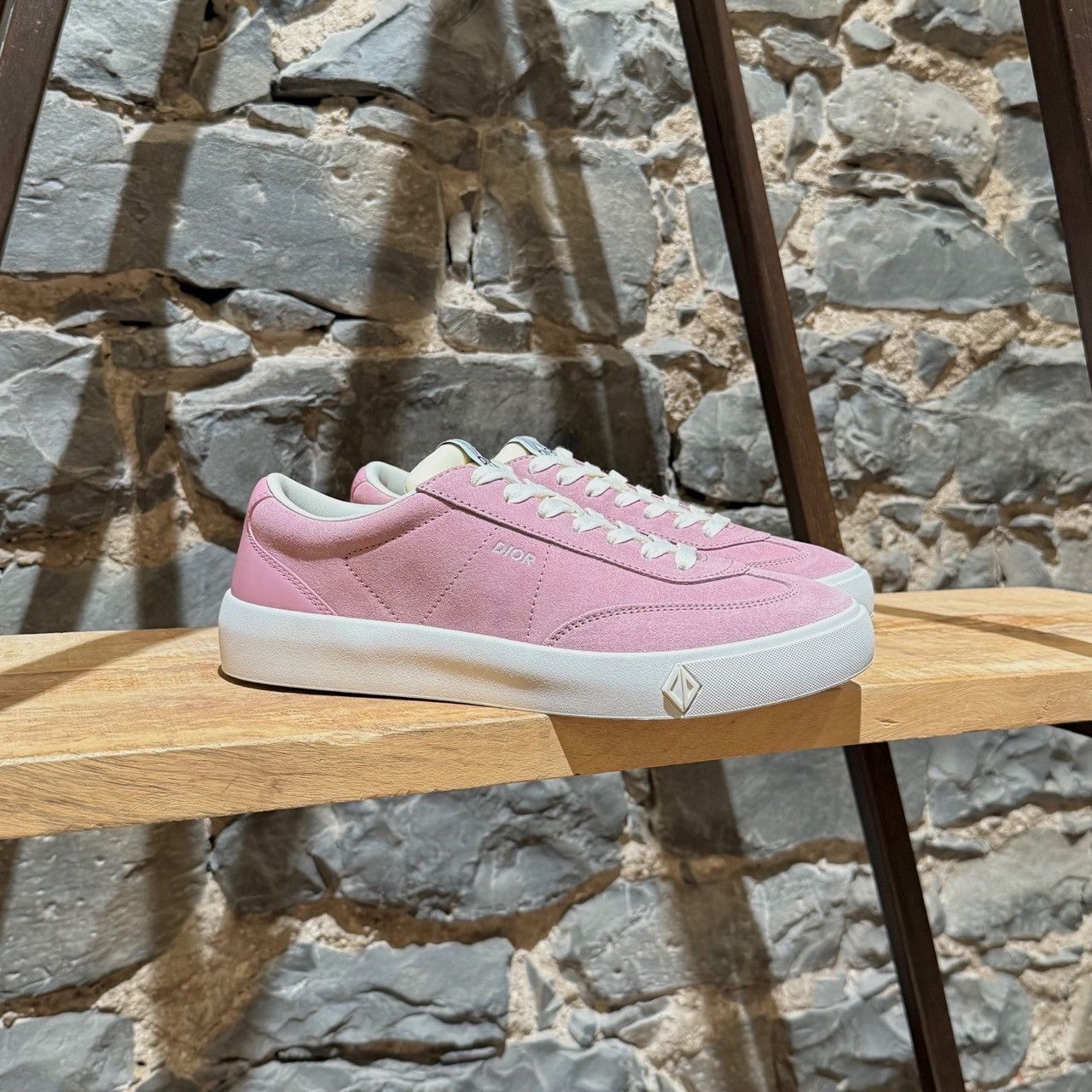 Dior Dior B101 Pink Suede Low-top Sneakers Size US 8 / EU 41 - 1 Thumbnail