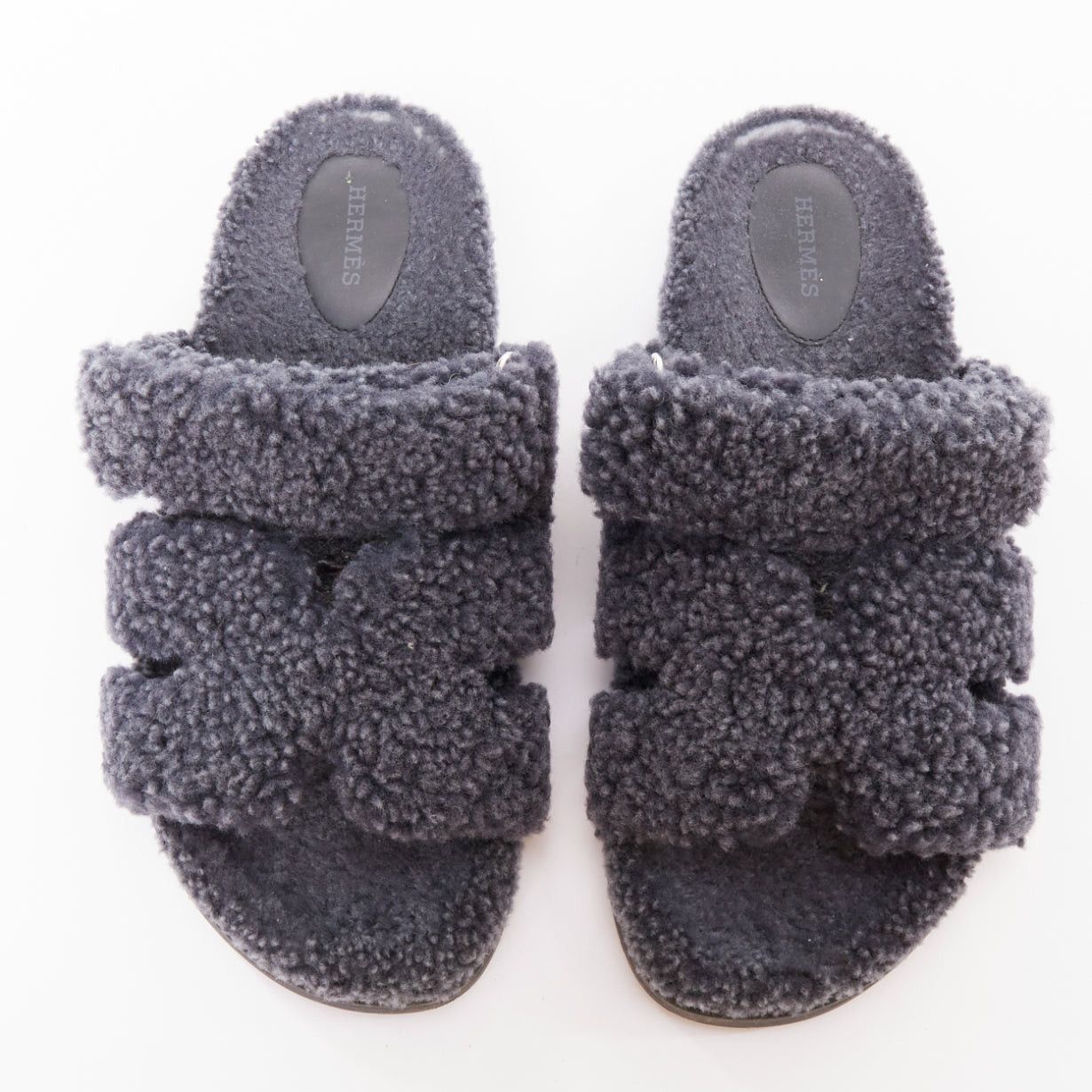 Hermes HERMES Chypre grey shearling H adjustable strap techno sandal EU41 Size US 8 / EU 41 - 1 Thumbnail