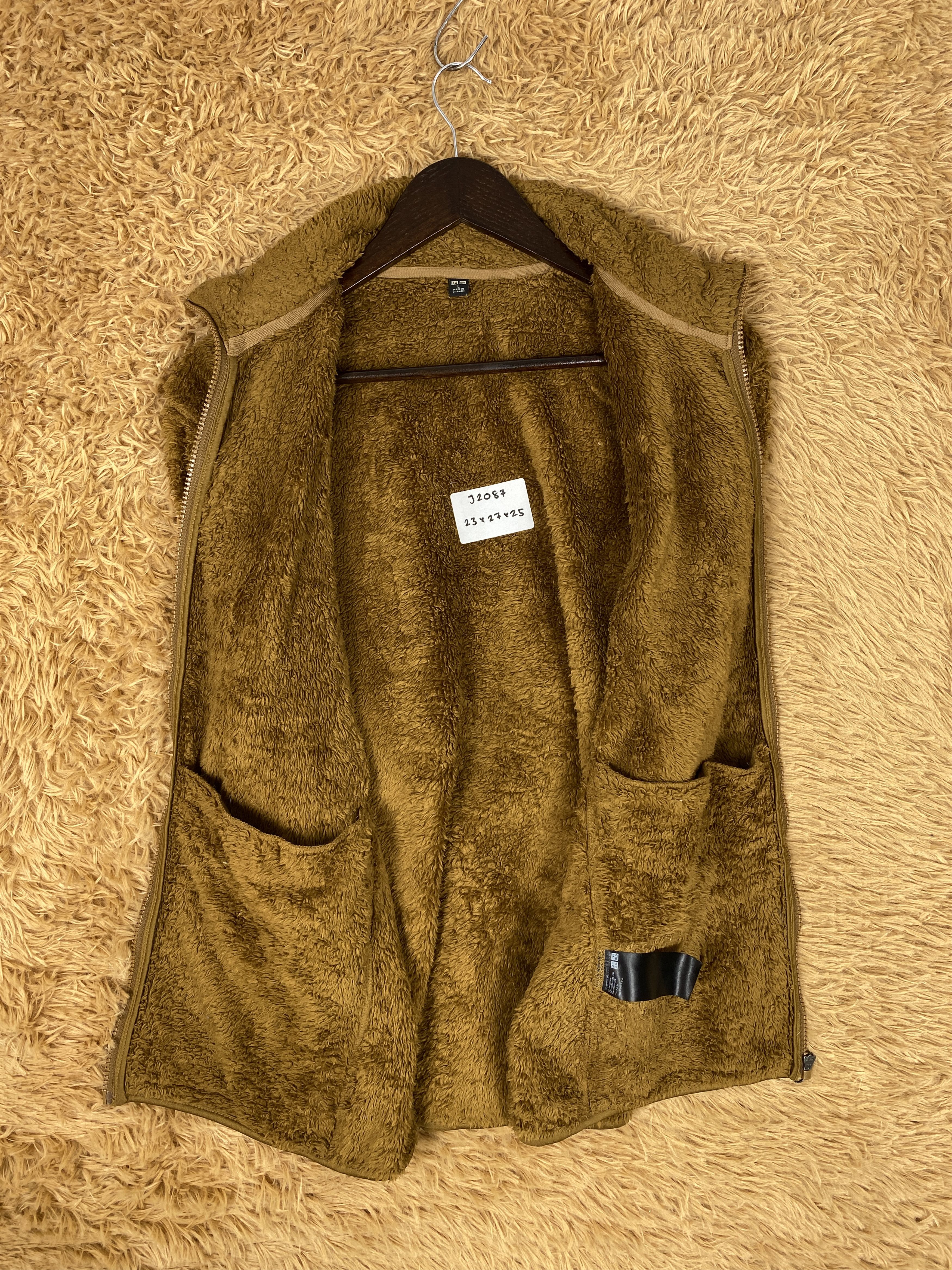 Uniqlo Vintage Uniqlo Fleece Jacket Size US S / EU 44-46 / 1 - 6 Thumbnail