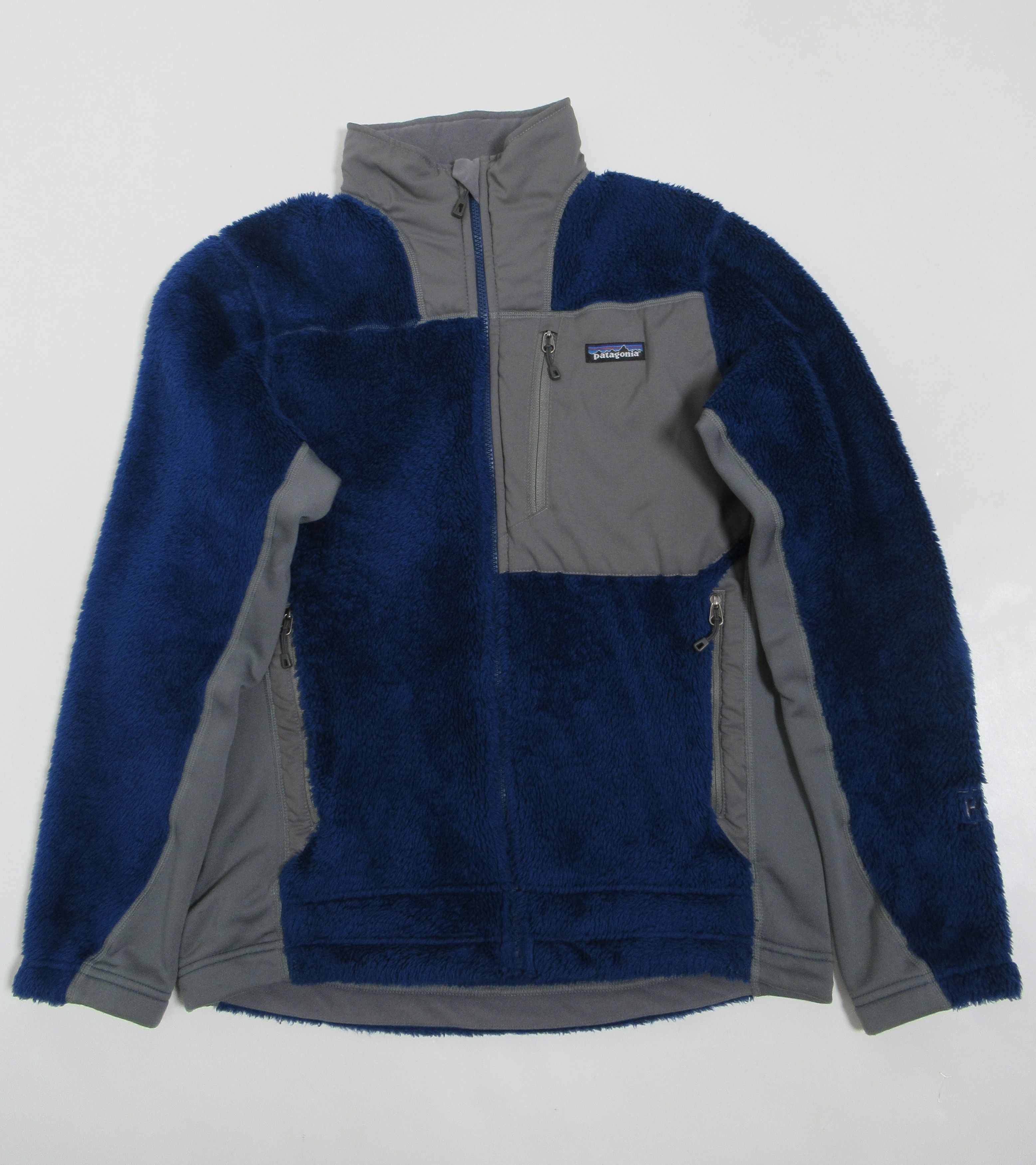 Patagonia Patagonia R3® Hi-Loft Jacket Channel Blue CHB 25700F0 Size M Size US M / EU 48-50 / 2 - 1 Thumbnail