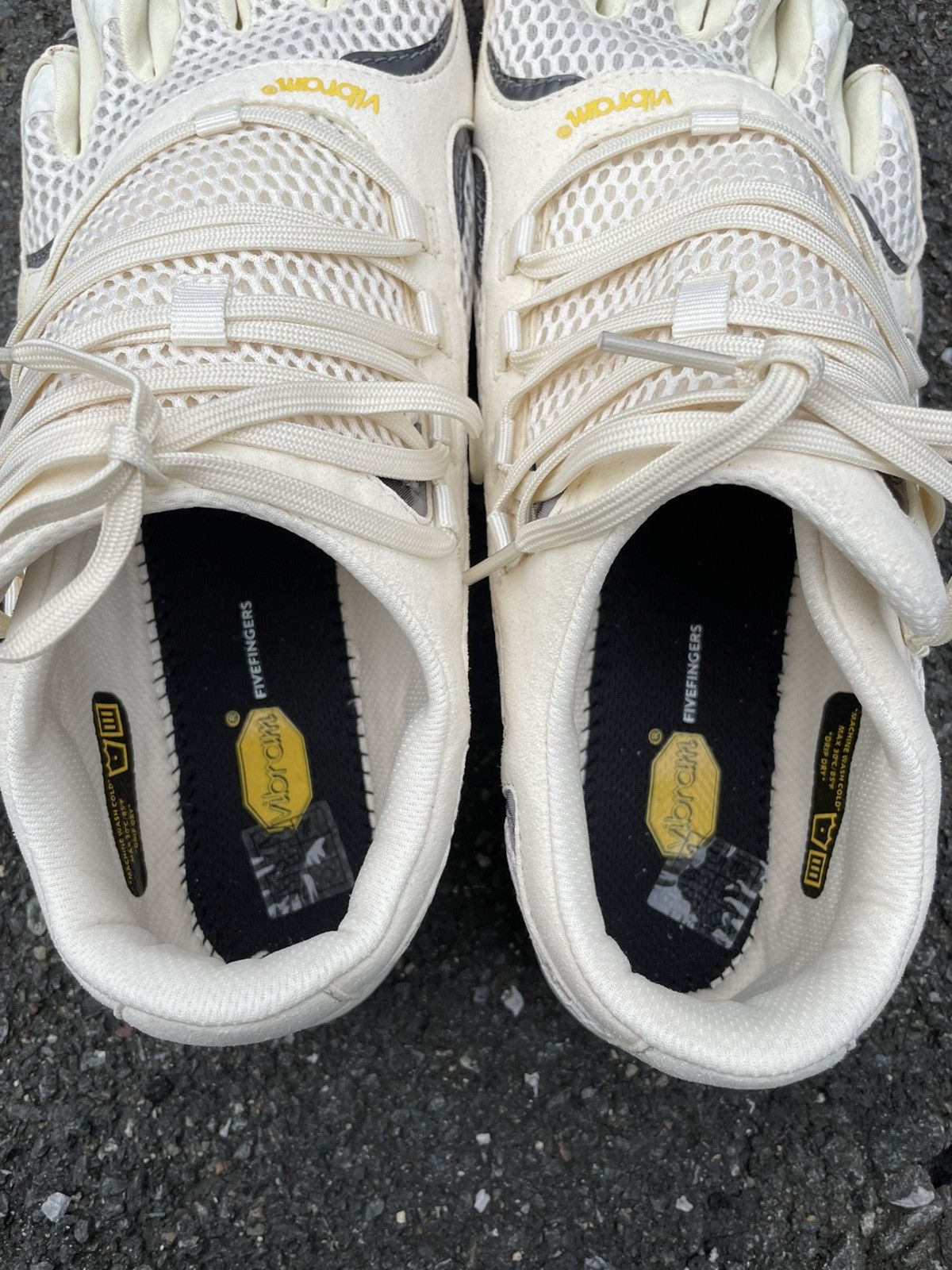 Vibram Vibram FiveFingers Roadaround Ivory Sneakers Size US 7.5 / IT 37.5 - 4 Thumbnail