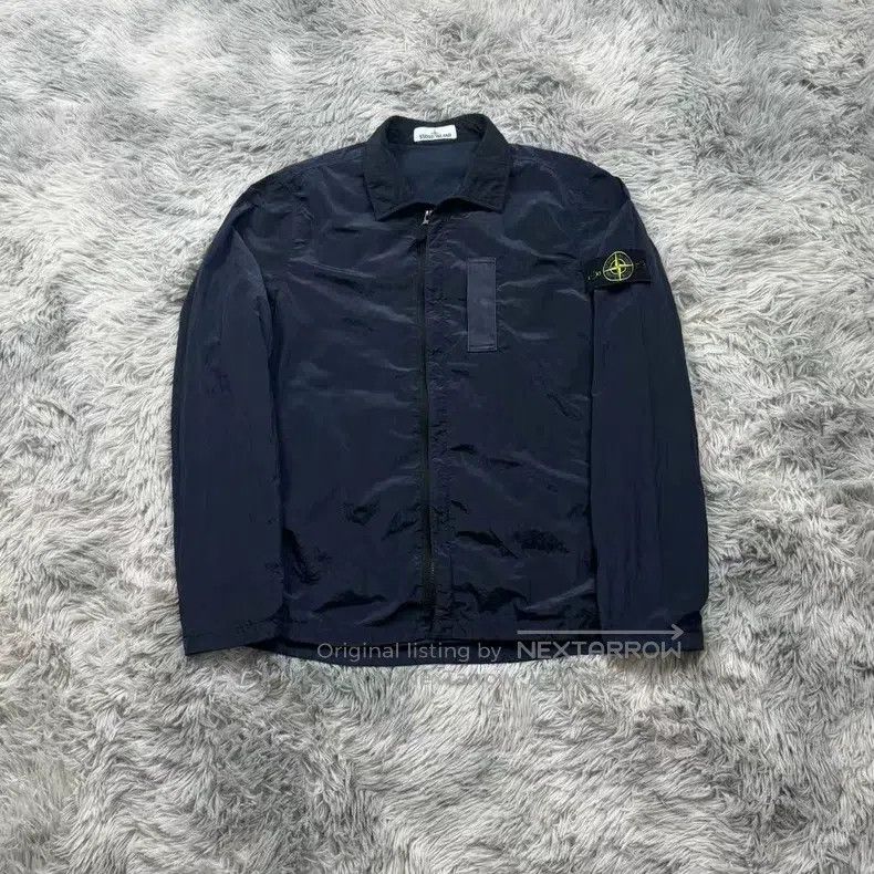 Stone Island Stone Island Metallic Nylon Blue M Size Size US M / EU 48-50 / 2 - 1 Thumbnail