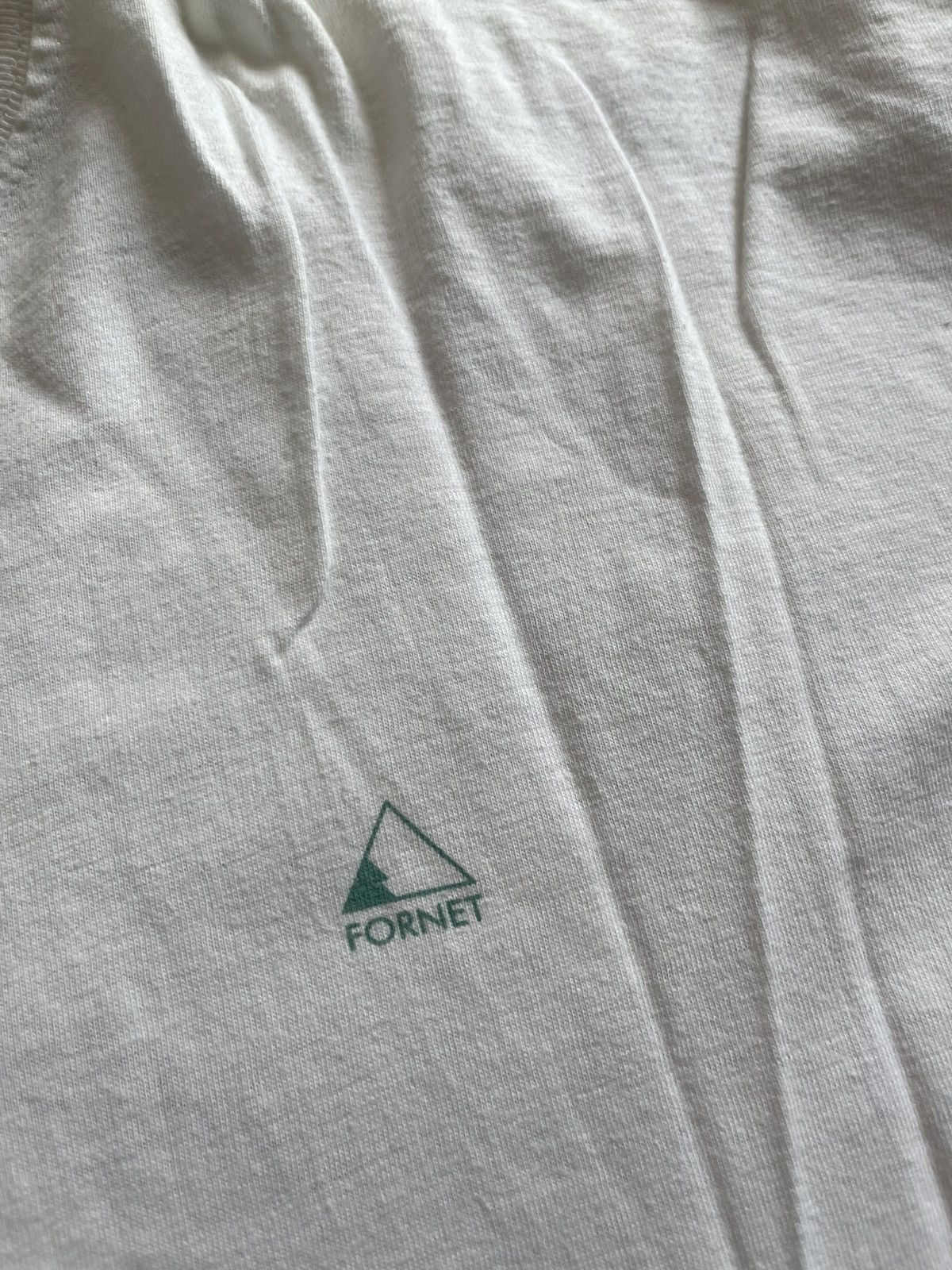 Vintage Rare Vintage Fornet "Le Mouvement" French Art T-Shirt Size US XL / EU 56 / 4 - 9 Thumbnail