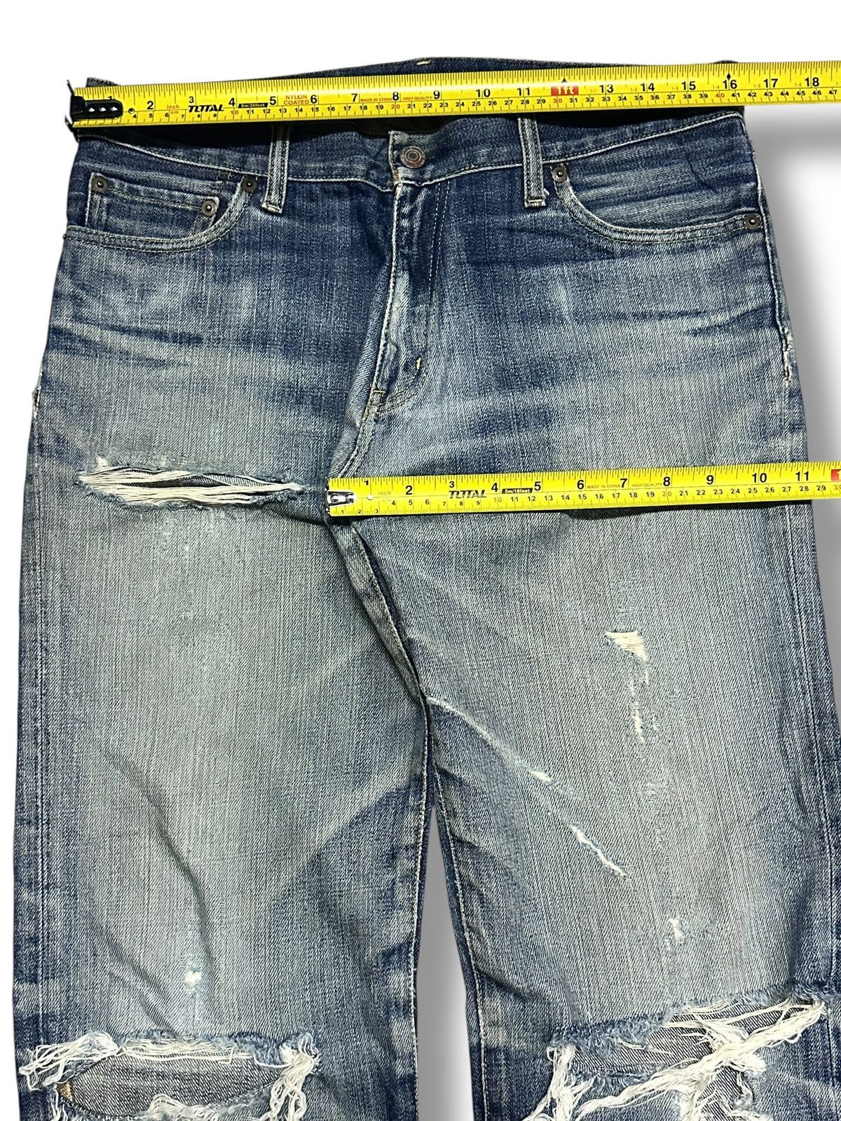 Uniqlo Vintage Uniqlo Distressed Ripped Jean Baggy Loose Faded Wash Size US 32 / EU 48 - 11 Thumbnail
