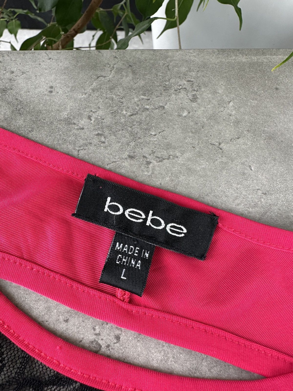 Bebe Bebe Pleated Mini Dress Size L / US 10 / IT 46 - 2 Thumbnail