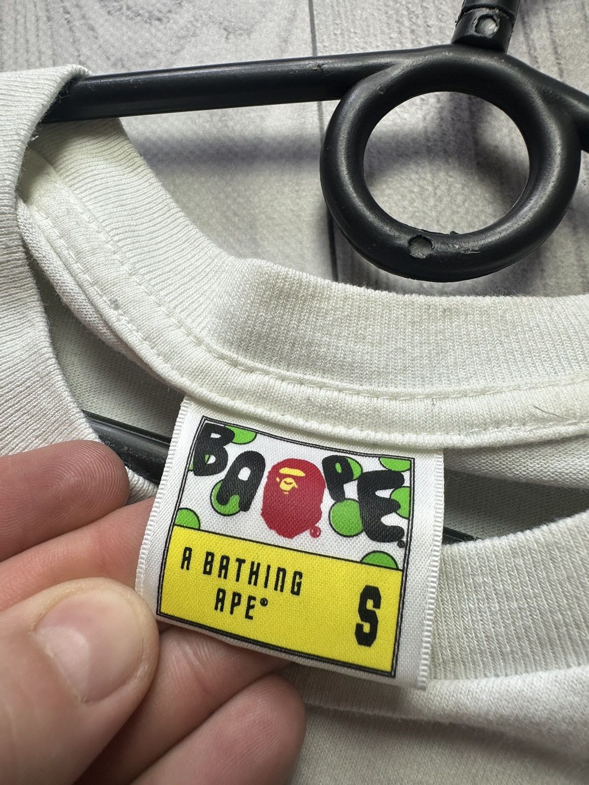 Bape bape tee monkey size S logo rare Size US S / EU 44-46 / 1 - 7 Thumbnail