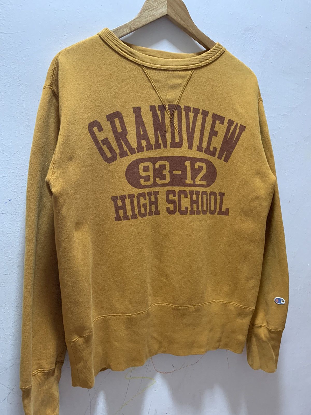 Champion Vintage GRANDVIEW X CHAMPION Rare Colour Sweatshirt Size M Size US M / EU 48-50 / 2 - 4 Thumbnail