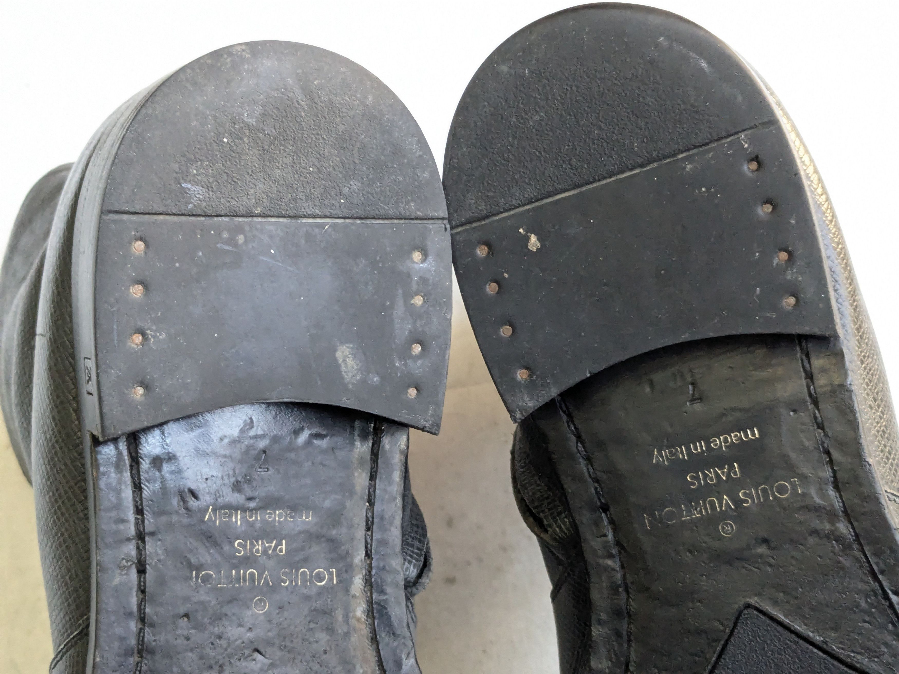 Louis Vuitton Louis Vuitton Side Zip Boots Gray Black Leather 8 Chelsea Size US 8 / EU 41 - 16 Thumbnail