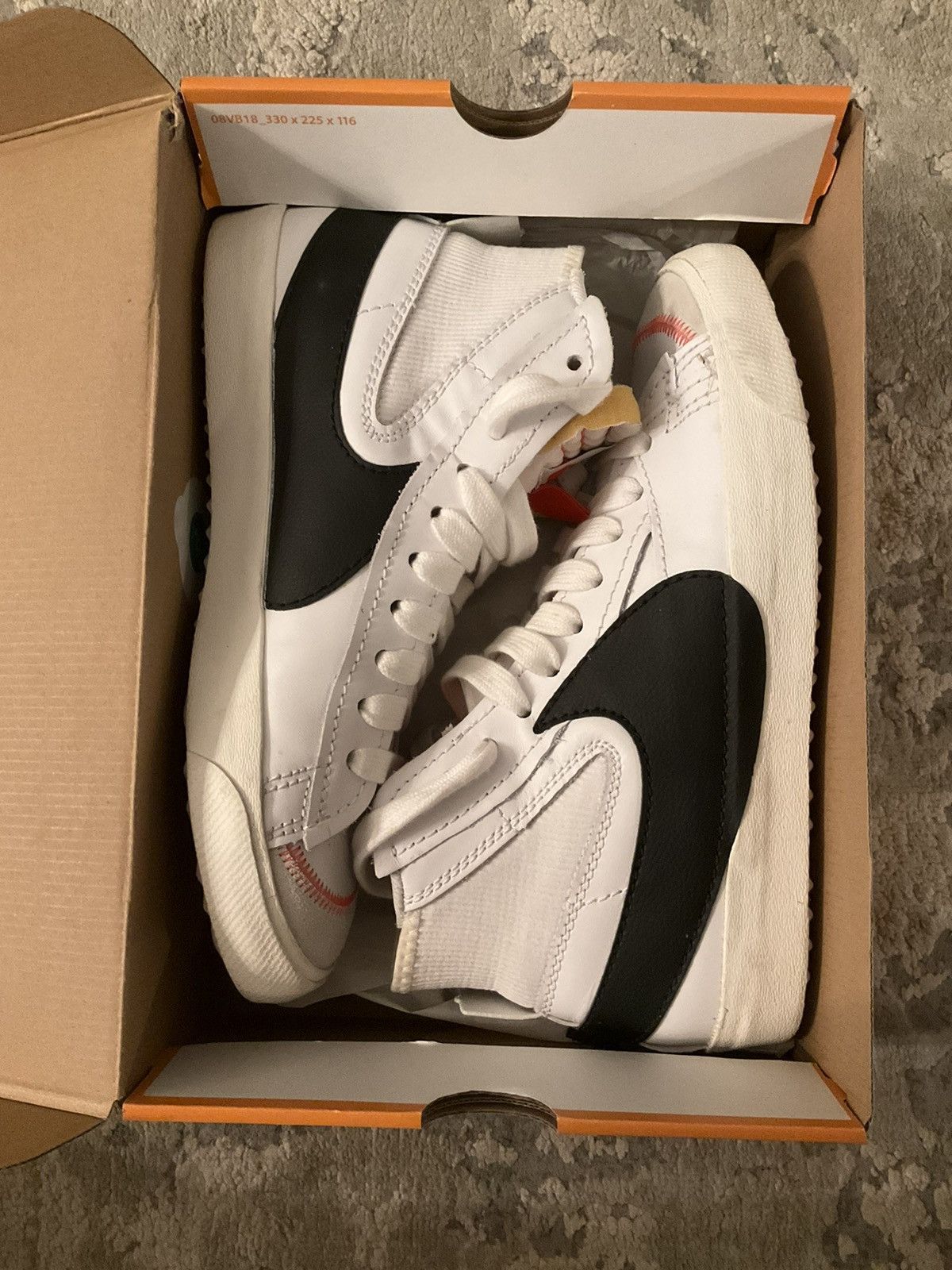 Nike Nike Blazer Mid ‘77 Jumbo Size US 10.5 / EU 43-44 - 1 Thumbnail