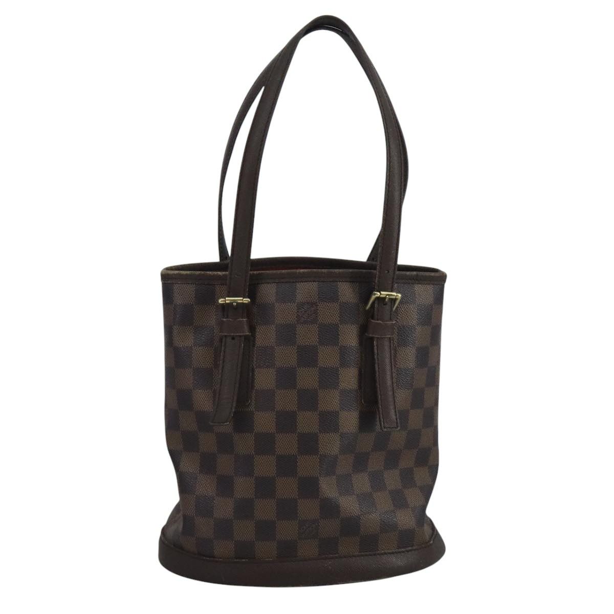 Louis Vuitton Marais White Canvas Shoulder Bag (Pre-Owned) Size ONE SIZE - 1 Thumbnail