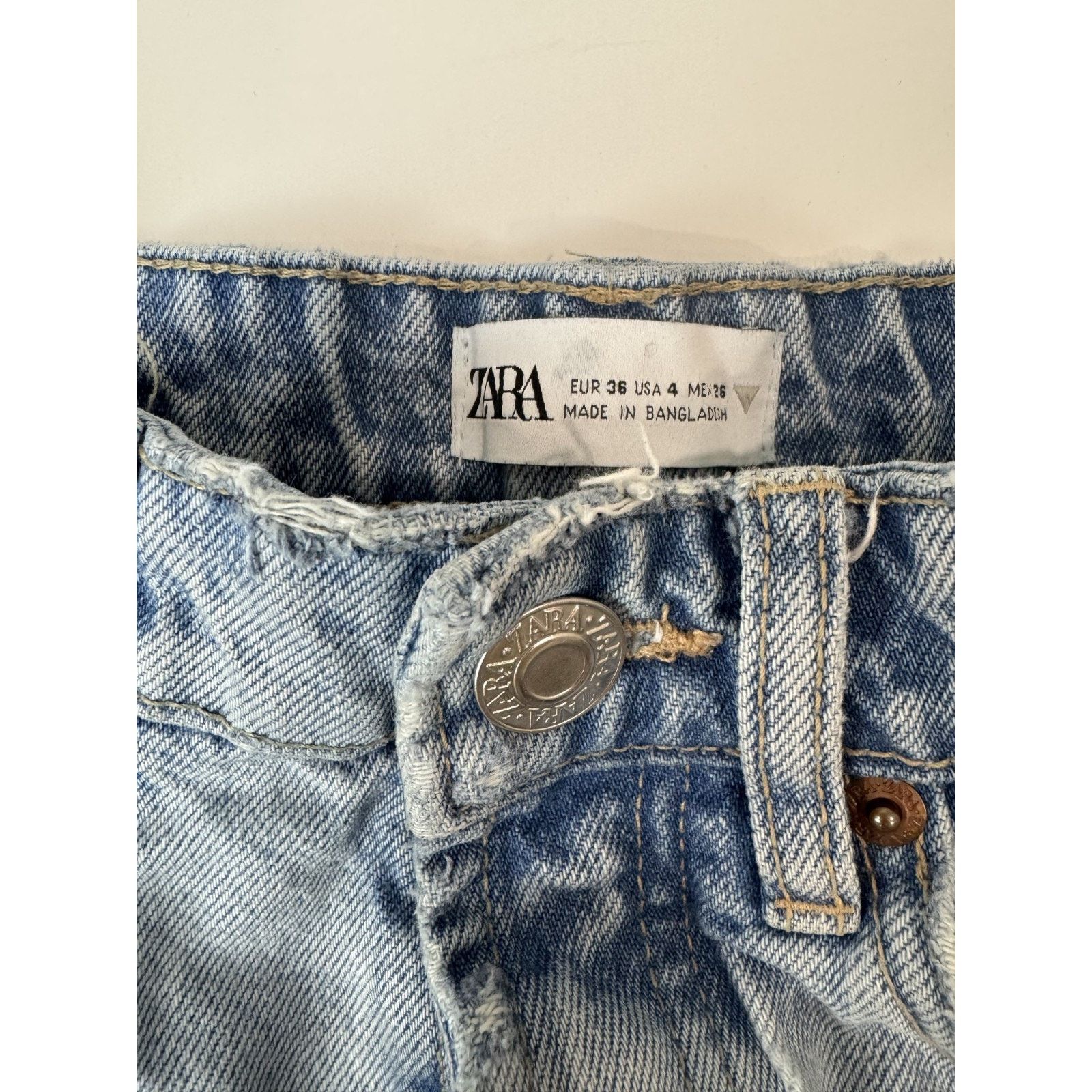 Zara Zara Cut-Off Shorts Grunge Beach High Rise Blue 3" Women's 4 Size 27" / US 4 / IT 40 - 6 Thumbnail