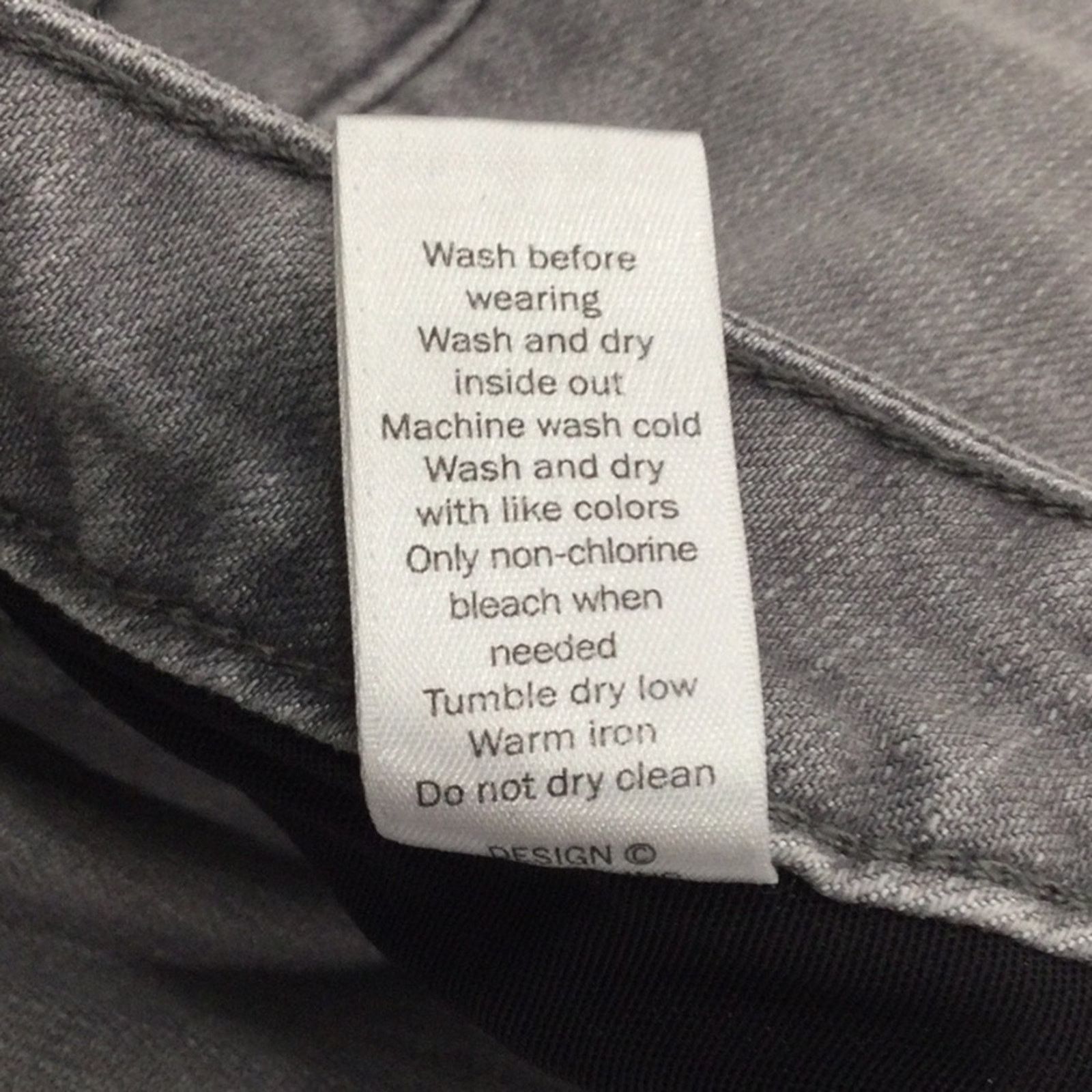 Athleta Athleta Faded Gray Mid Rise 5 Pocket Button/Zip Jegging 4 Size 27" / US 4 / IT 40 - 12 Thumbnail
