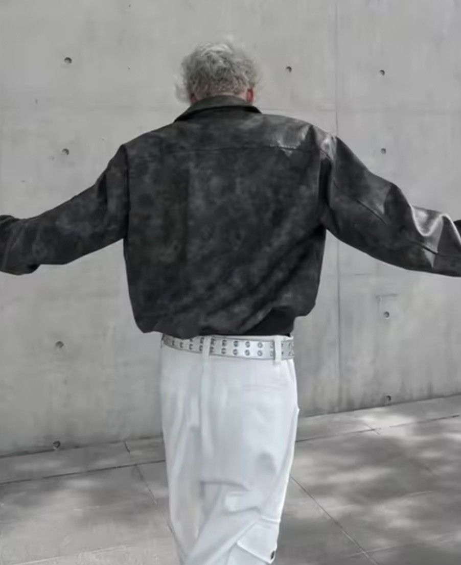 Japanese Brand Faded Suede Cropped Bomber PU Leather Jacket Size US XL / EU 56 / 4 - 9 Thumbnail