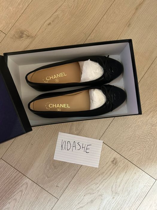 Chanel Chanel Lambskin & Patent Calfskin Ballet Flats