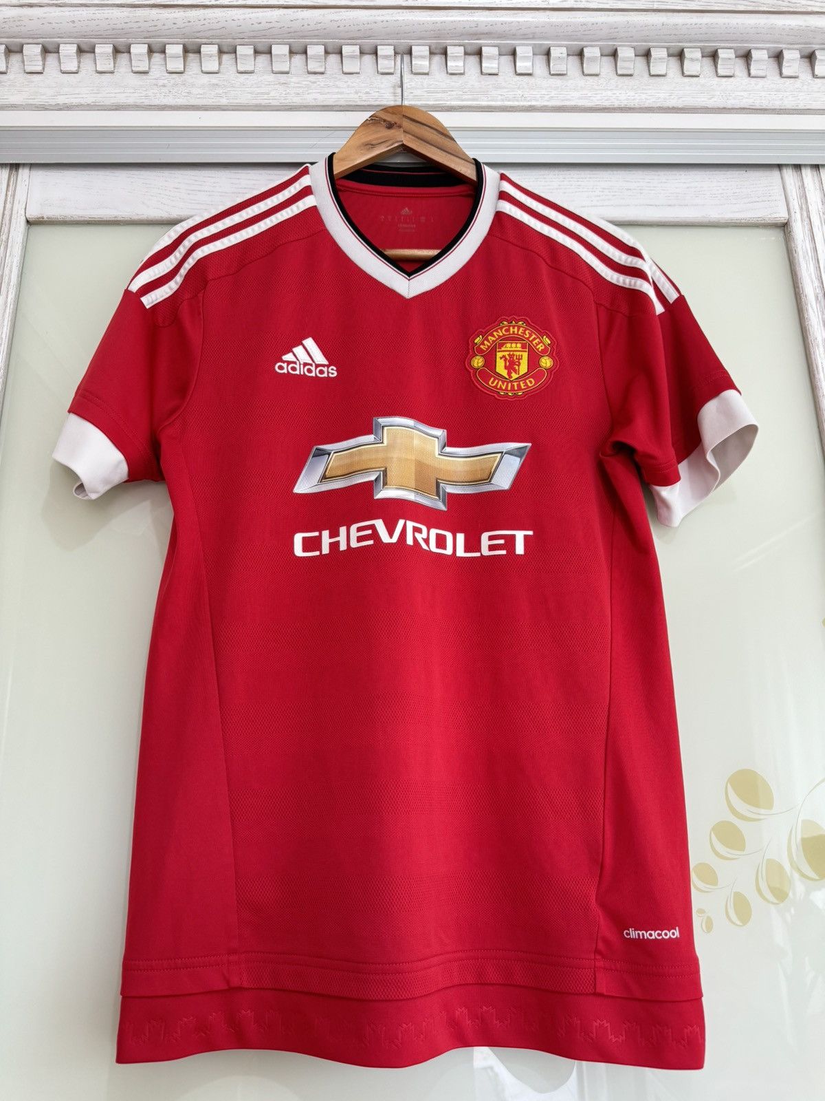 Adidas Mata #8 Manchester United 2014-2015 Home Soccer Jersey Kit Size US S / EU 44-46 / 1 - 5 Thumbnail