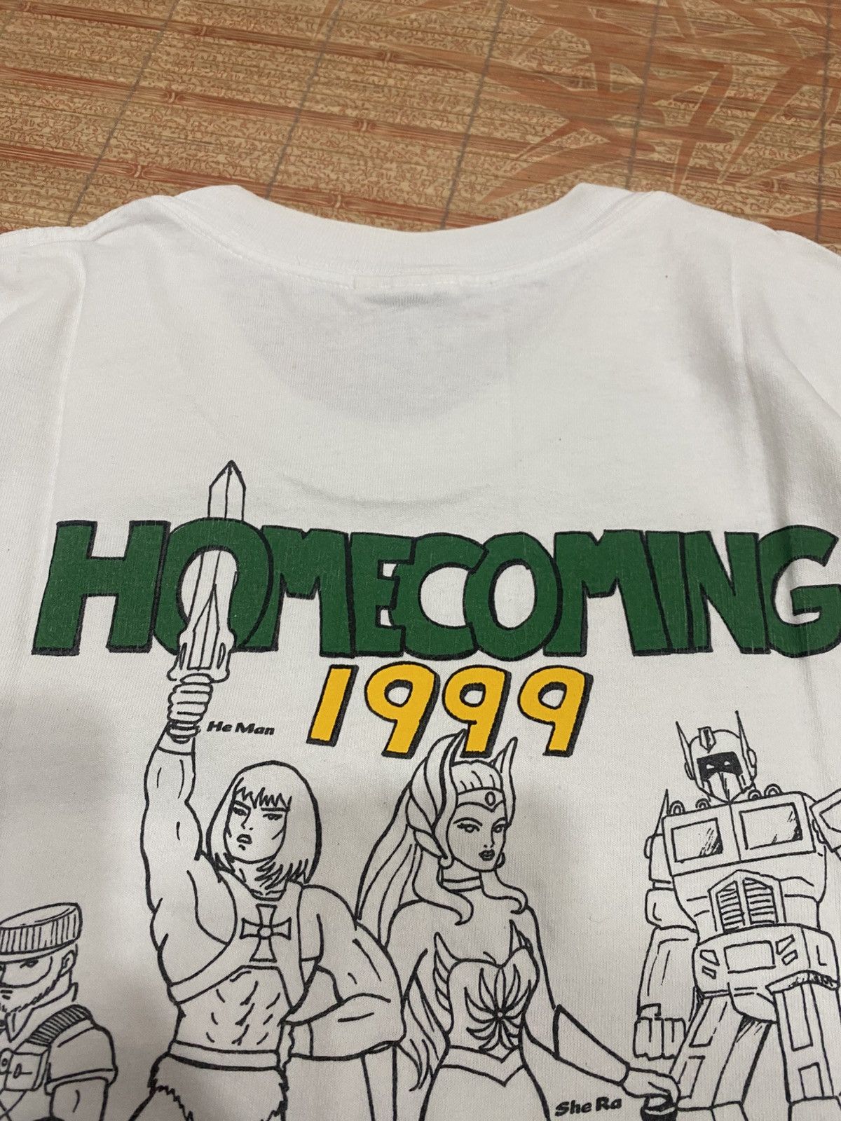 Vintage Vintage Homecoming BHS Comics Tshirt 1999 Size US M / EU 48-50 / 2 - 3 Thumbnail