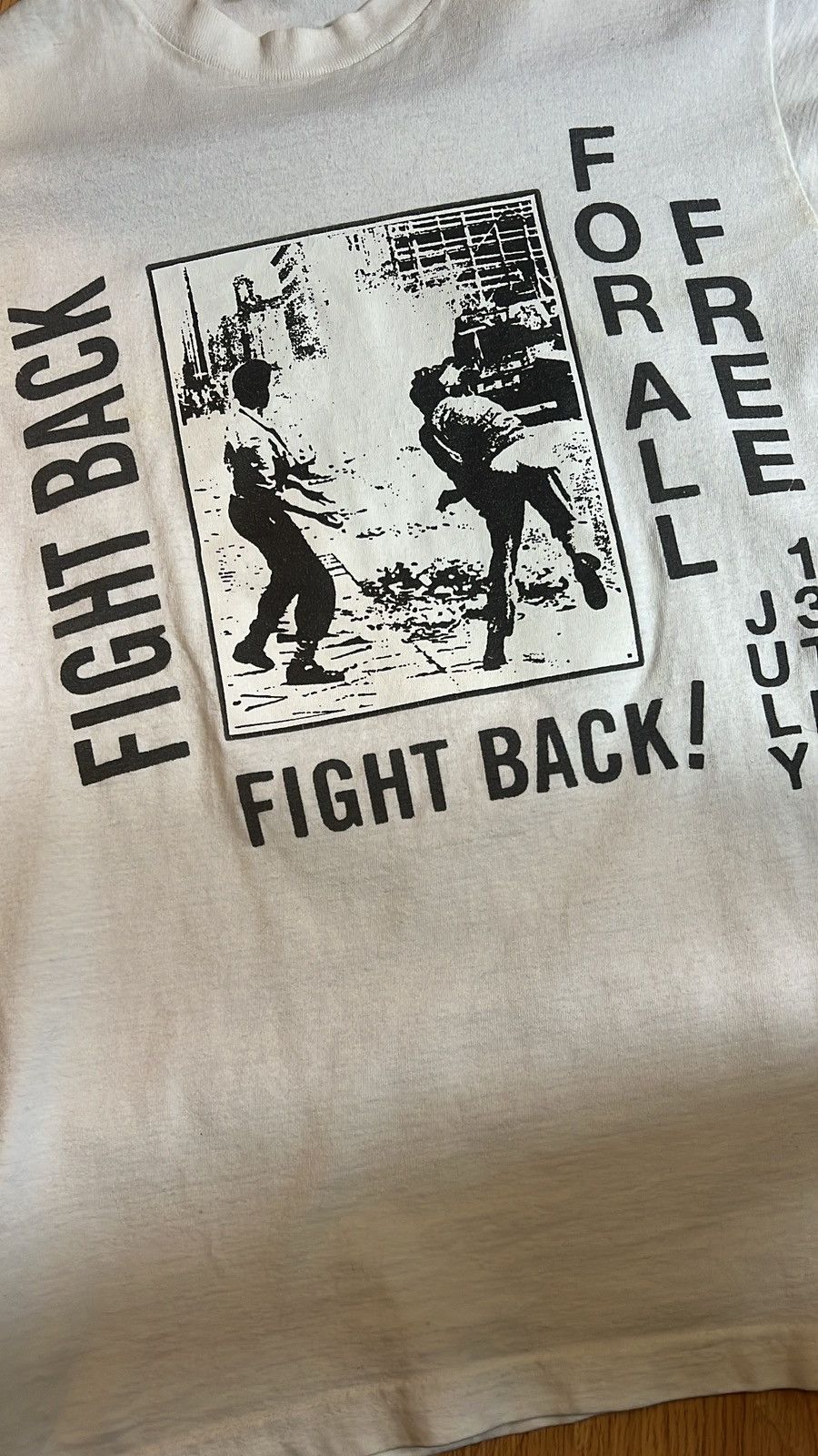 Supreme × Vintage Supreme SS09 Fight Back Free For All Tee Size US S / EU 44-46 / 1 - 4 Thumbnail