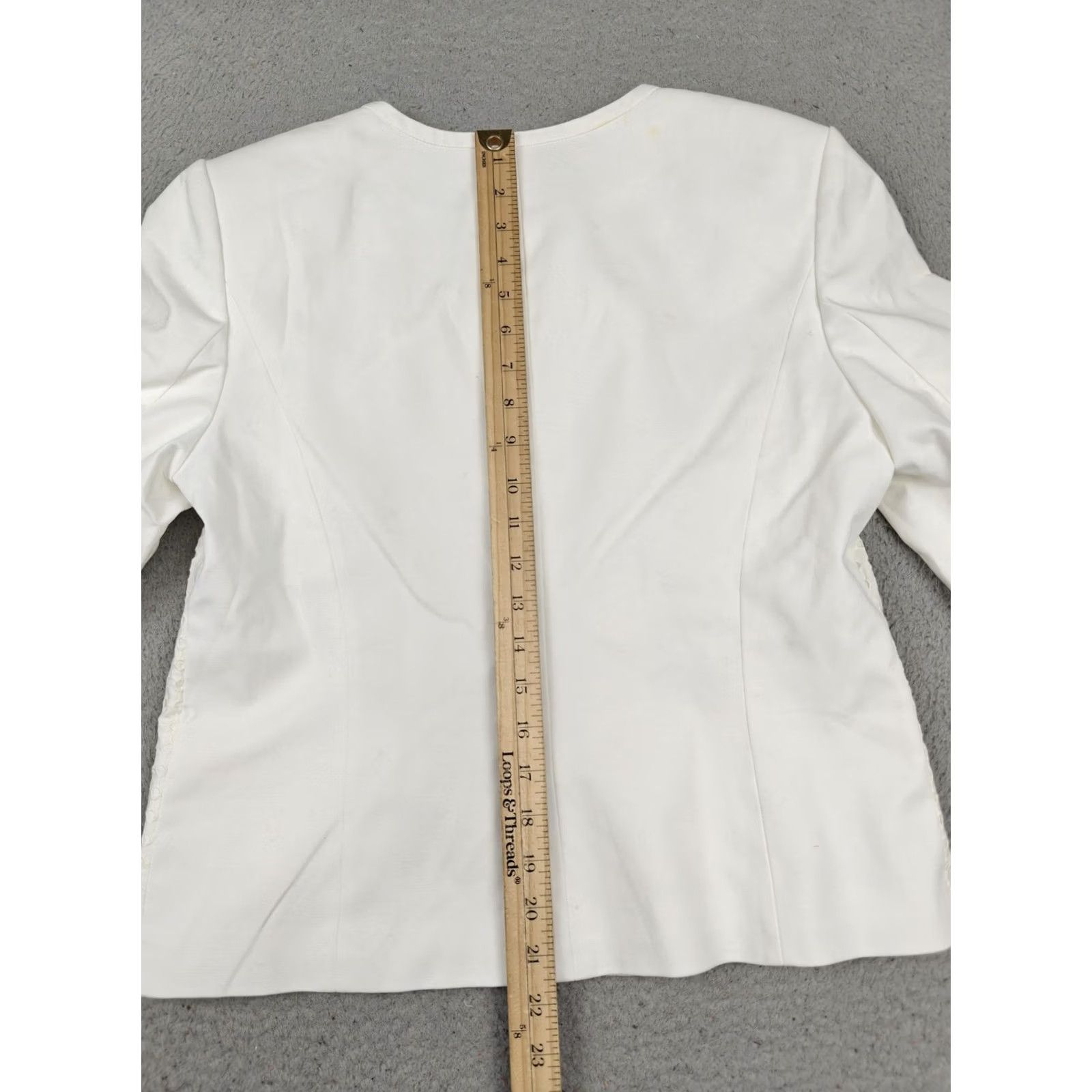 Calvin Klein Calvin Klein Jacket Womens Medium White Lace Front Zip Pockets Lined Collarless Size M / US 6-8 / IT 42-44 - 5 Thumbnail
