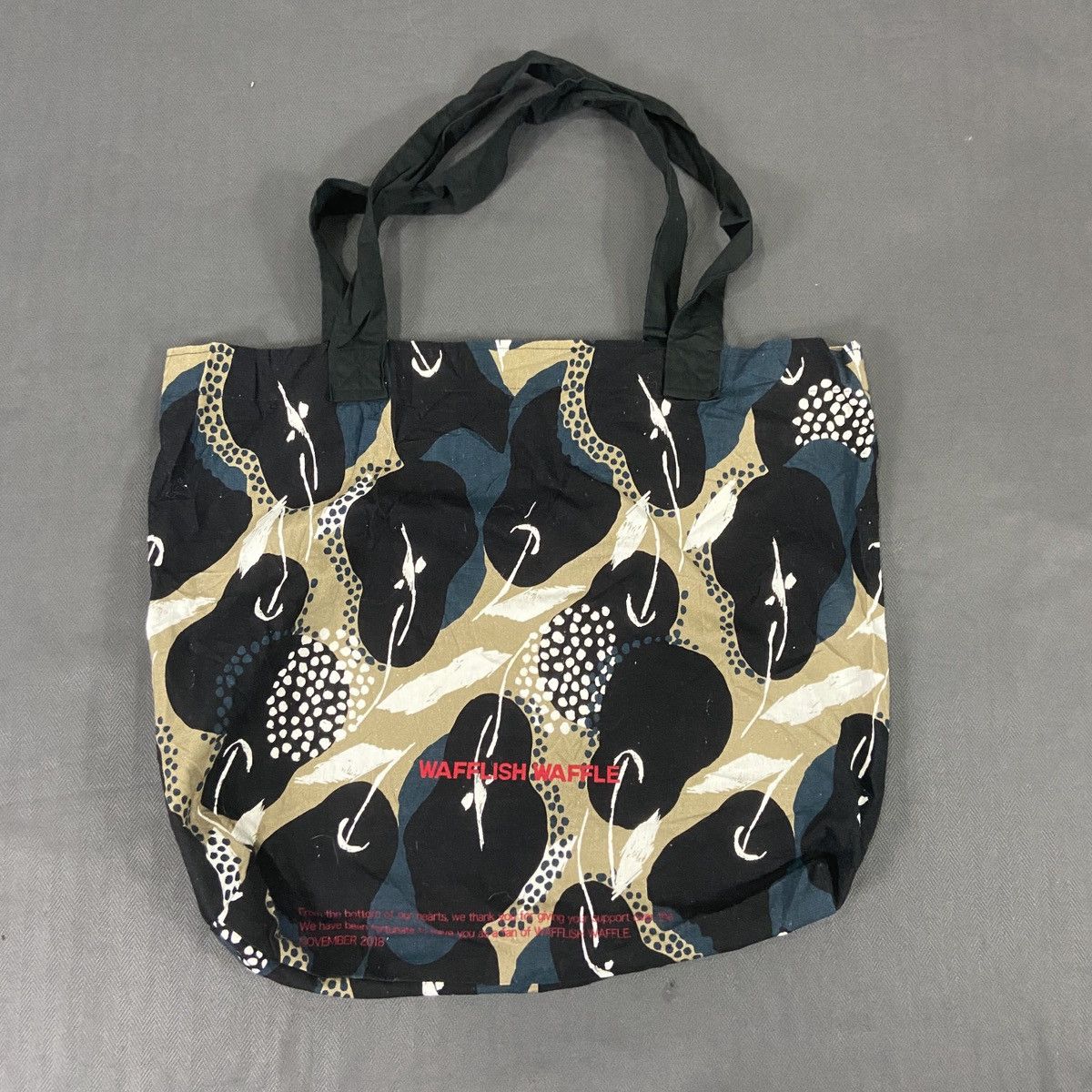Japanese Brand Japanese Brand Wafflish Waffle Tote Bag Size ONE SIZE - 1 Thumbnail