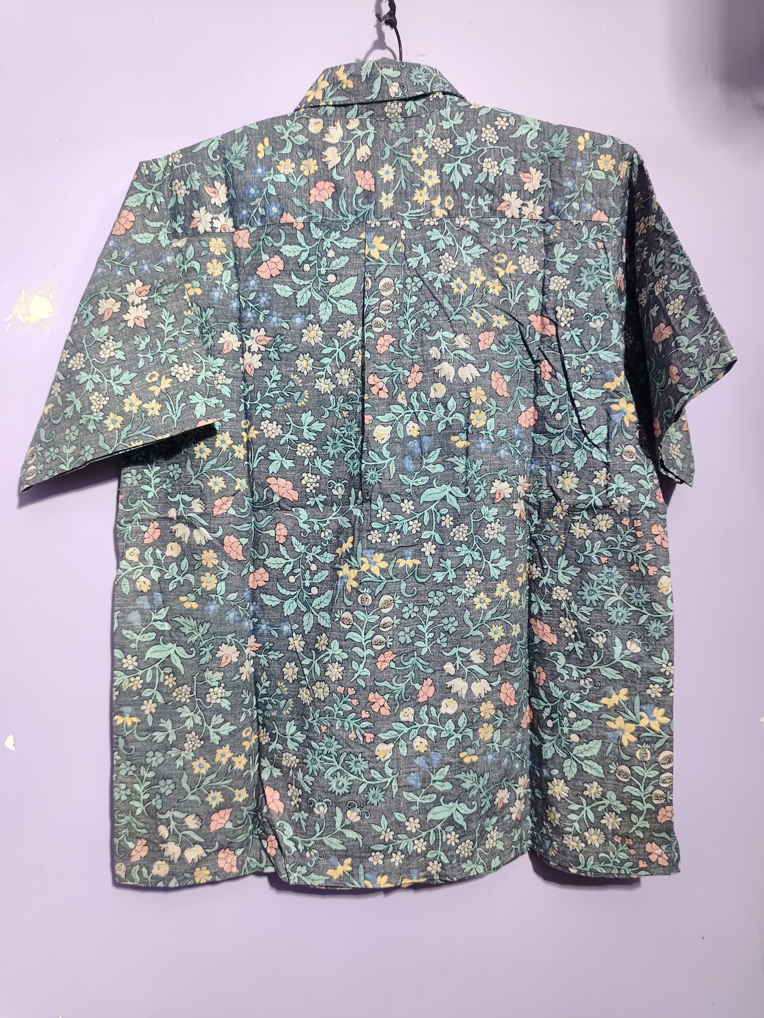 Other Hilo Hattie The Hawaiian Original Shirts Tropical Floral Size US M / EU 48-50 / 2 - 2 Thumbnail