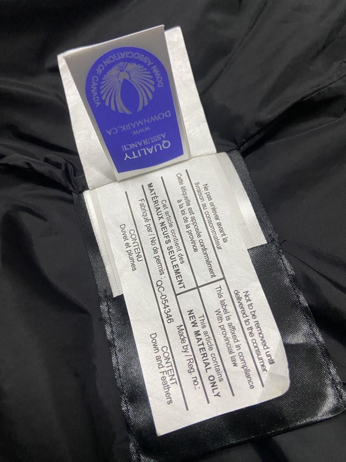 Canada Goose Canada Goose White Macmillan Jacket Size US XS / EU 42 / 0 - 8 Thumbnail