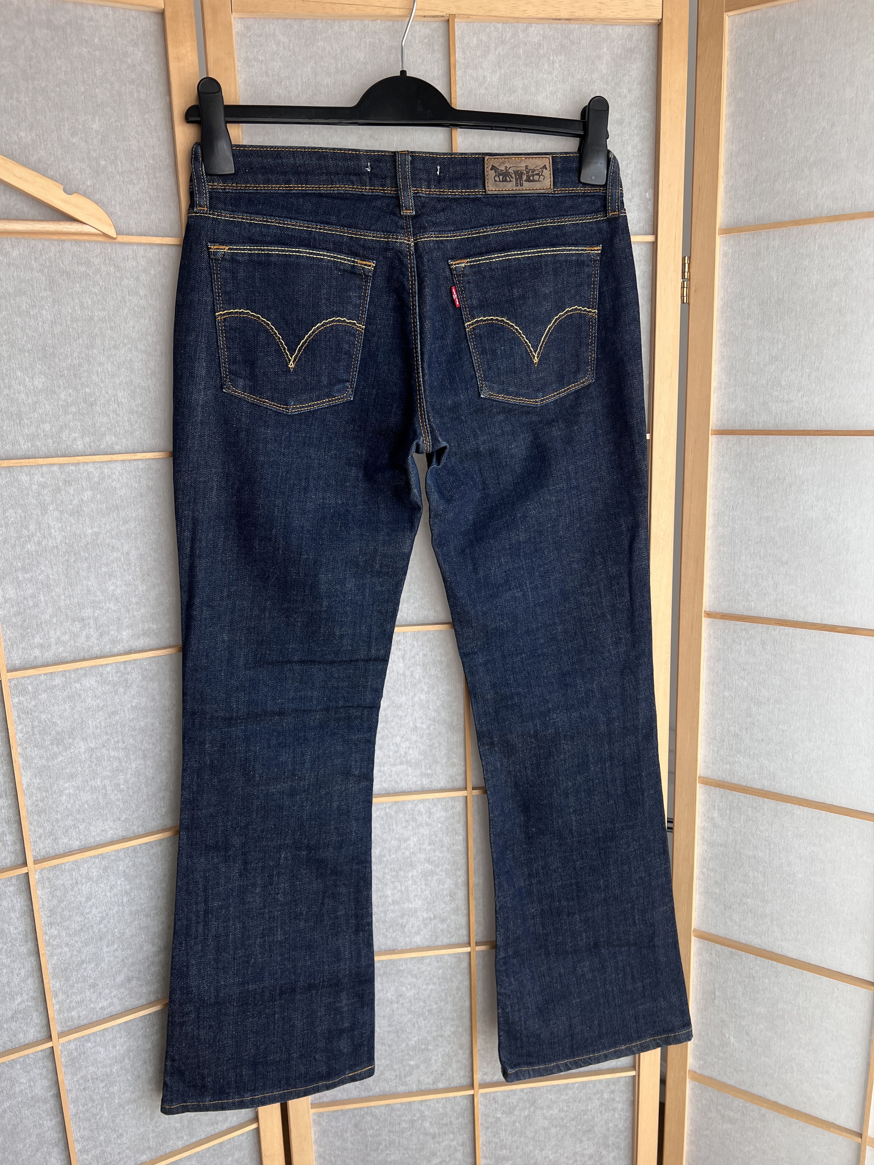 Levi's Vintage Clothing Levis 572 Low rise boot cut flared denim jeans y2k pants 00s Size US 31 - 13 Thumbnail