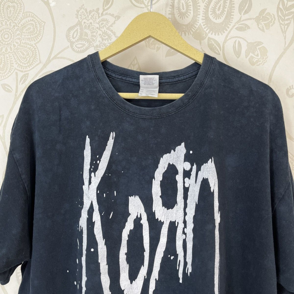 Band Tees × Vintage Vintage Y2K KORN Bitch We Got Problem TShirt Size US XL / EU 56 / 4 - 19 Thumbnail