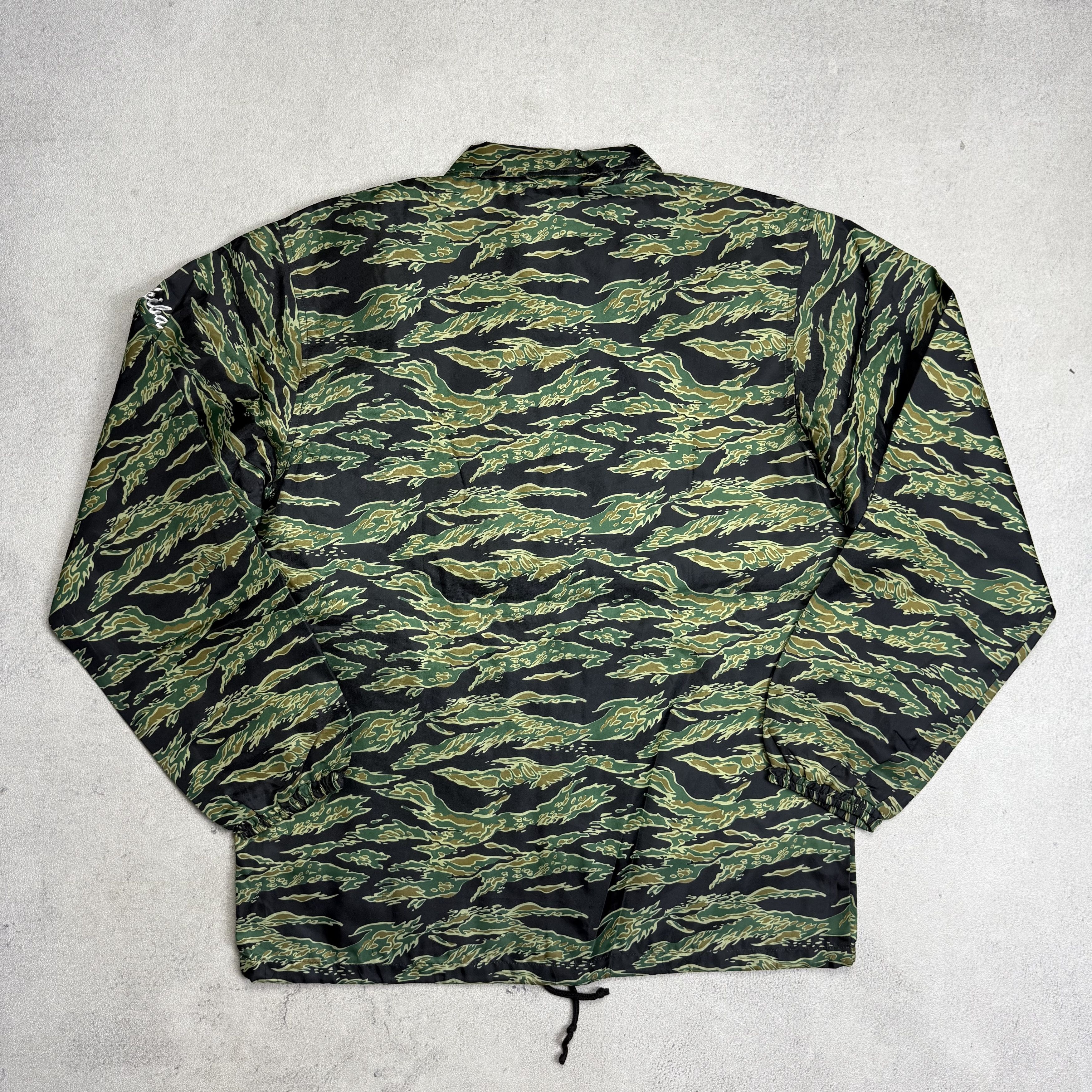 Japanese Brand Japanese Brand Camo Tiger Stripe Coach Jacket Size US L / EU 52-54 / 3 - 2 Thumbnail