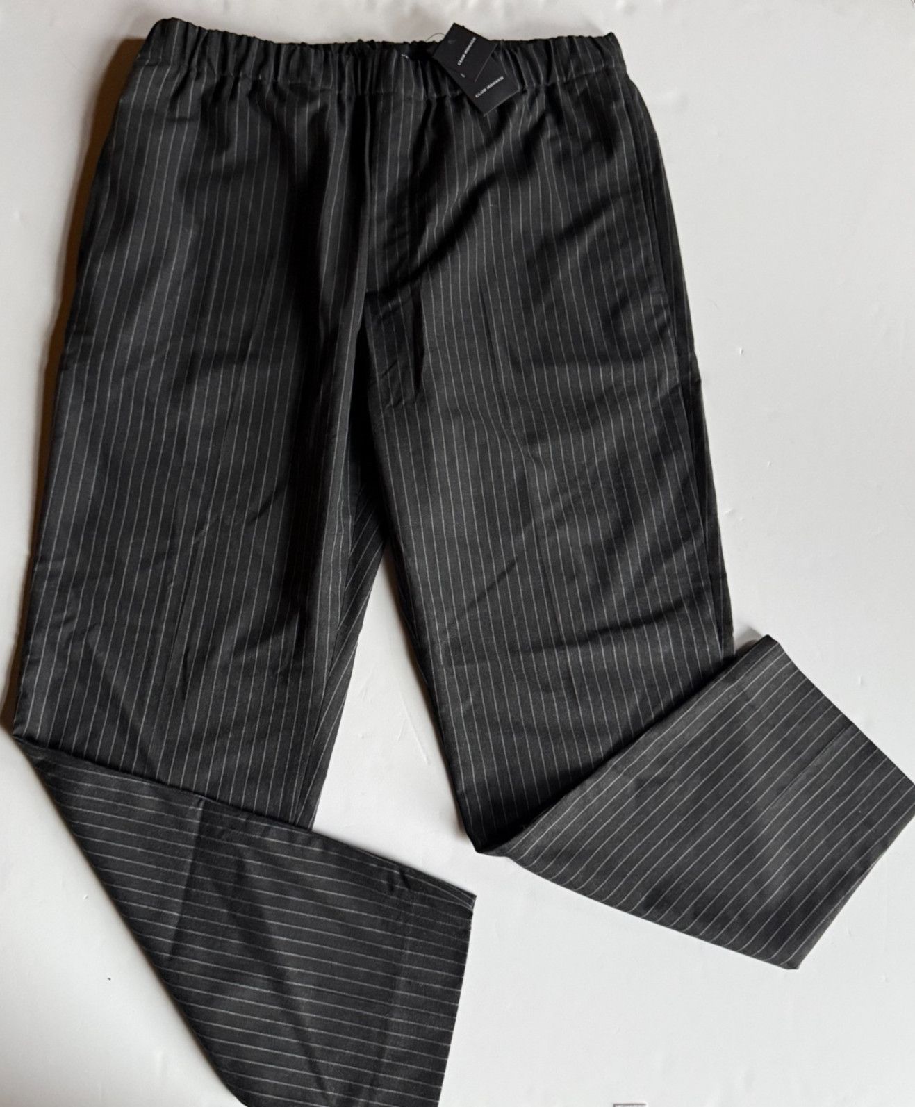 Club Monaco CLUB MONACO Grey Pinstripe Relaxed Dress Pants - Men's XL Size US 36 / EU 52 - 1 Thumbnail