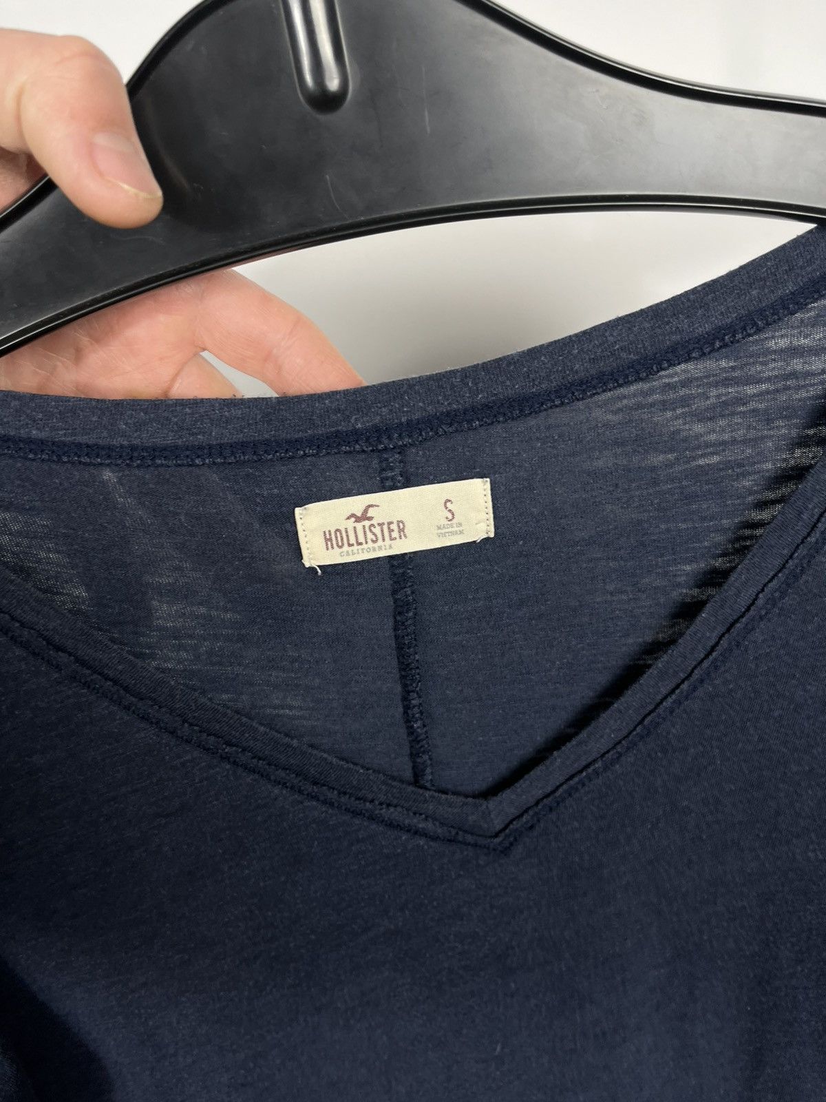 Hollister Hollister Womens Navy V Neck Long Sleeve Top Size S Casual Size S / US 4 / IT 40 - 4 Thumbnail