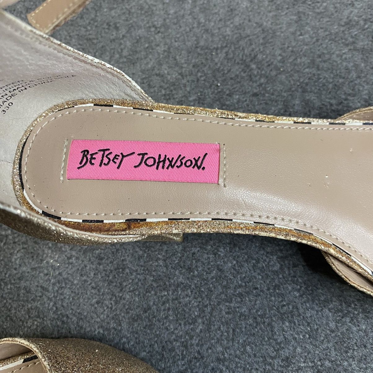 Betsey Johnson Betsey Johnson Heels Womens Gold Glitter Sz 6 Ankle *Flaw Size US 6 / IT 36 - 5 Thumbnail