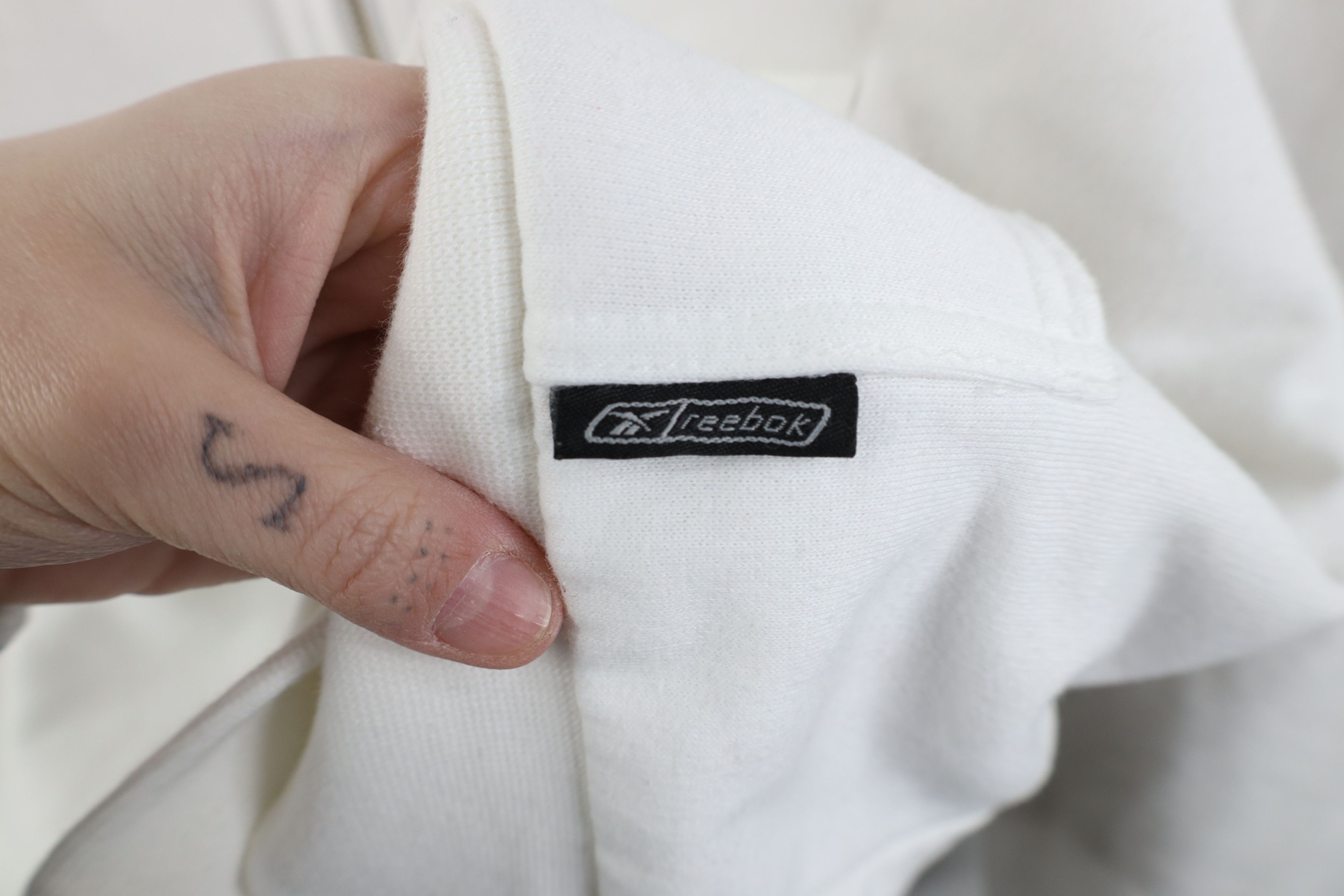 Reebok Vintage Reebok Thermal Waffle Knit Lined Zip Hoodie White Size US XXL / EU 58 / 5 - 8 Thumbnail