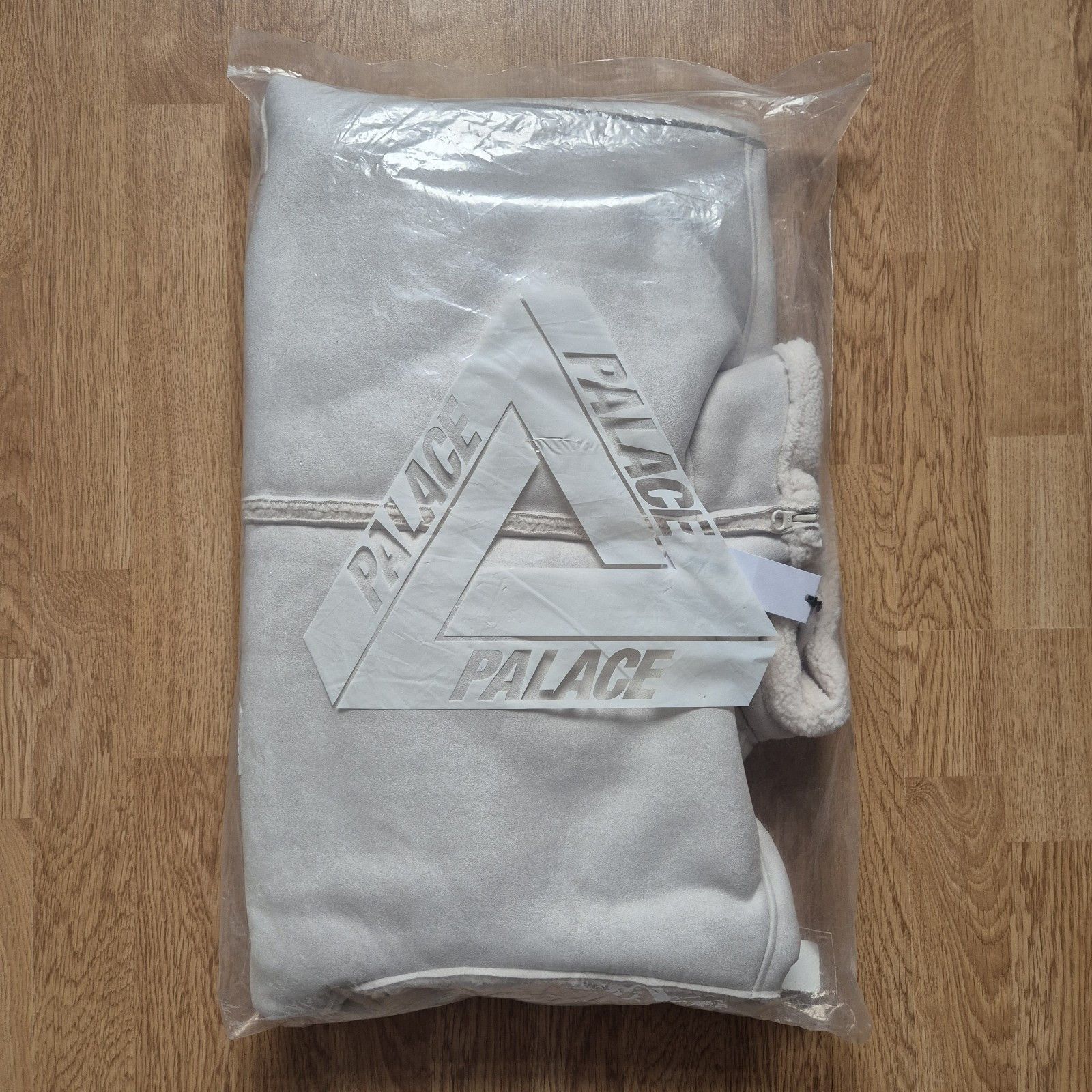 Palace Palace Sherpa Faux Suede Funnel Jacket Soft White New FW24 Size US L / EU 52-54 / 3 - 9 Thumbnail