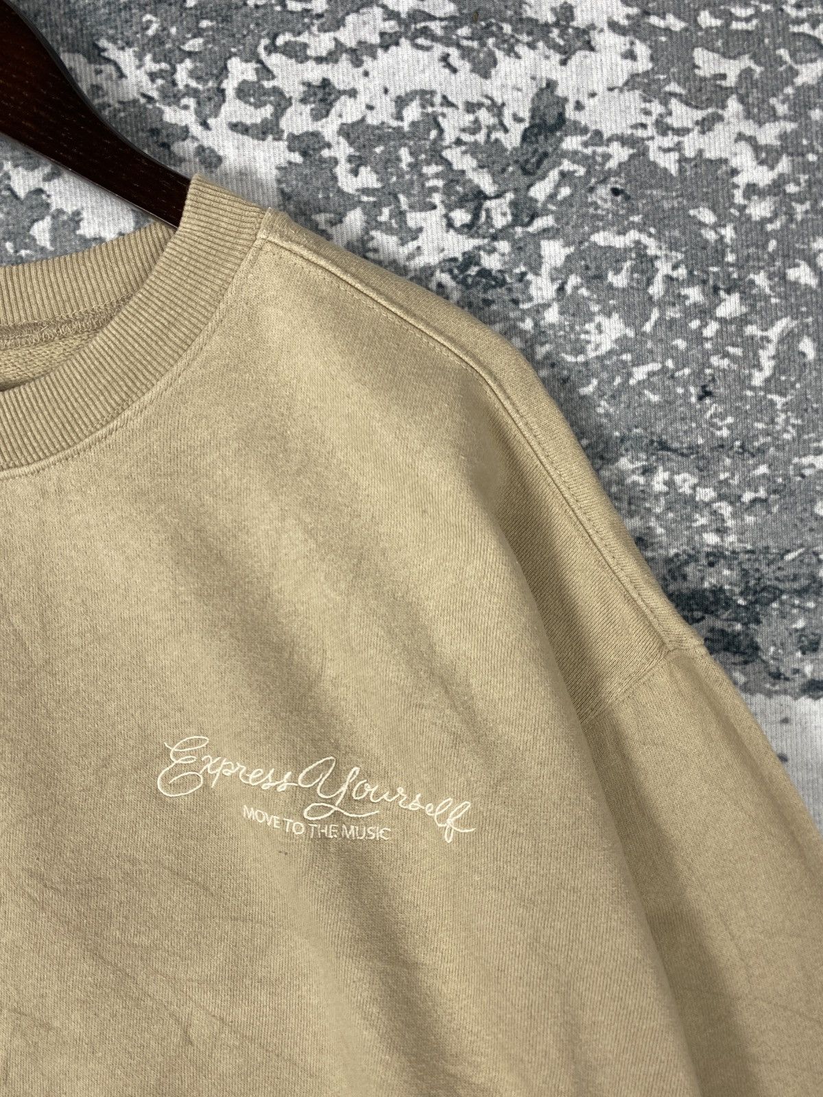 MOUSSY × Vintage Vintage Moussy Sweatshirts Size US L / EU 52-54 / 3 - 3 Thumbnail