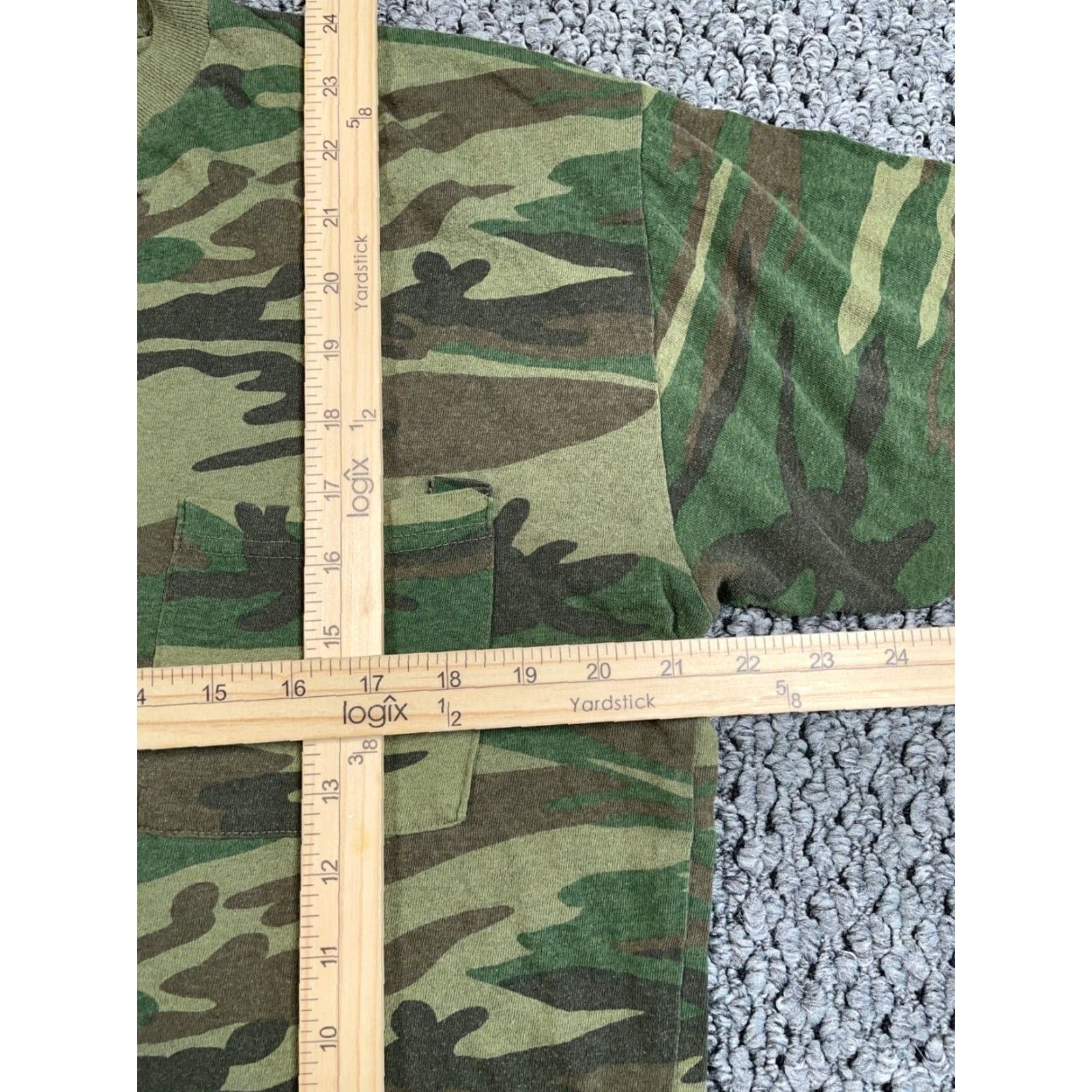 Imperial VTG Imperial Camouflage Pocket T-Shirt Adult Large Green Camo Outdoors Hunting Size US L / EU 52-54 / 3 - 5 Thumbnail