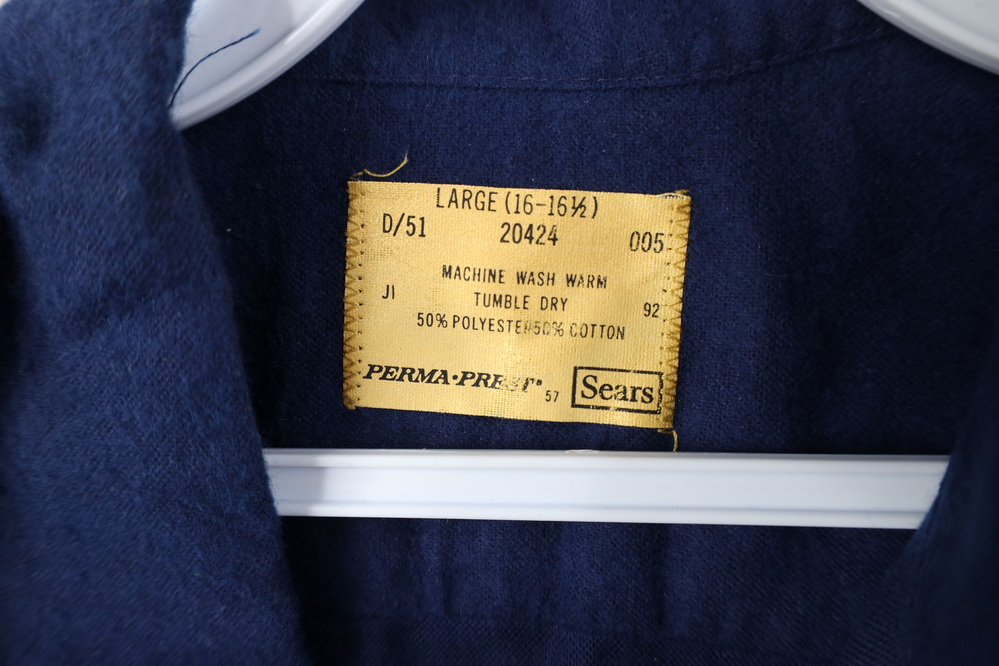 Vintage Vintage 60s Streetwear Cloth Collared Button Shirt USA Size US L / EU 52-54 / 3 - 7 Thumbnail