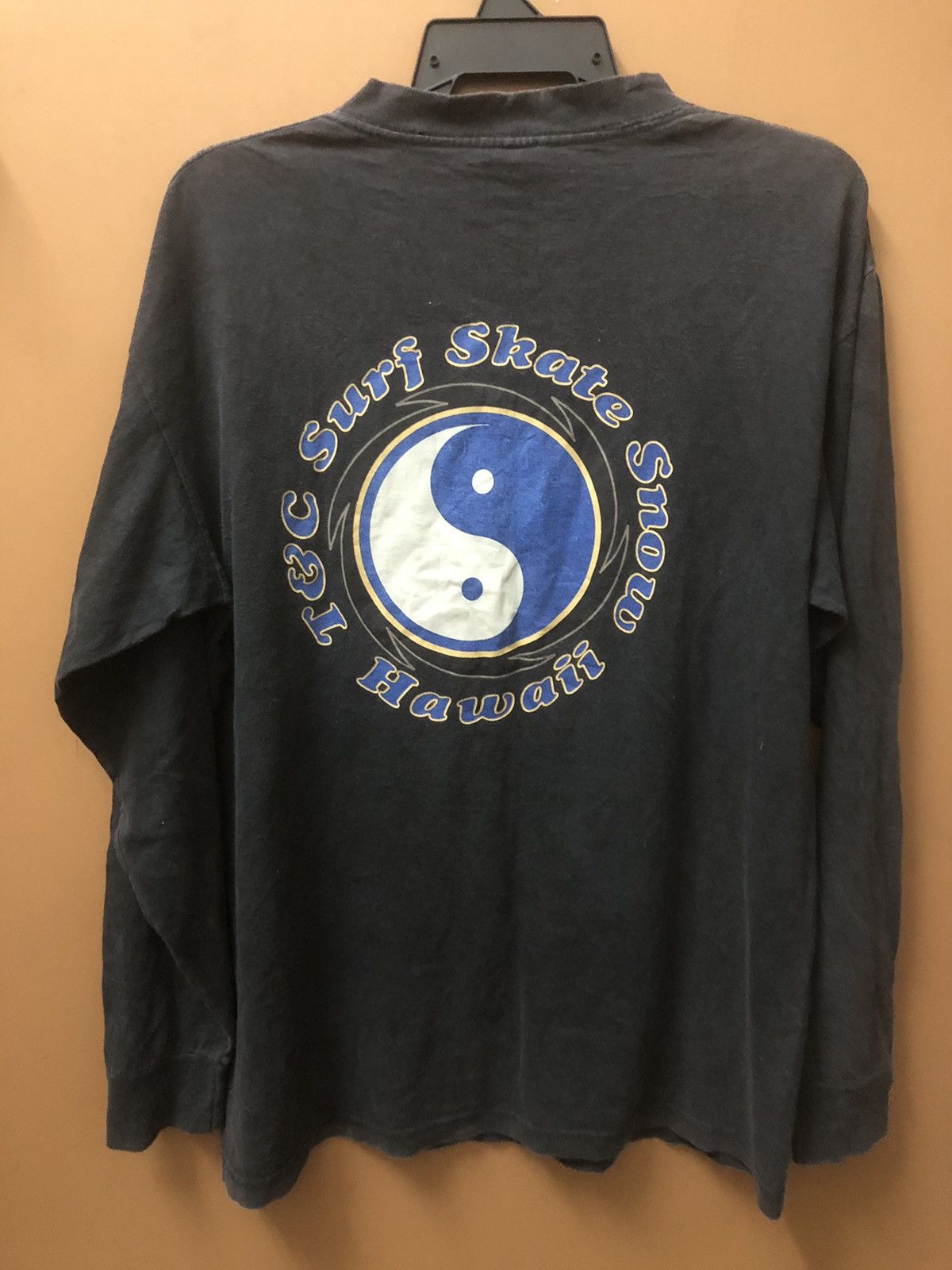 Vintage Vintage ying yang town & county surf skate Size US L / EU 52-54 / 3 - 1 Thumbnail