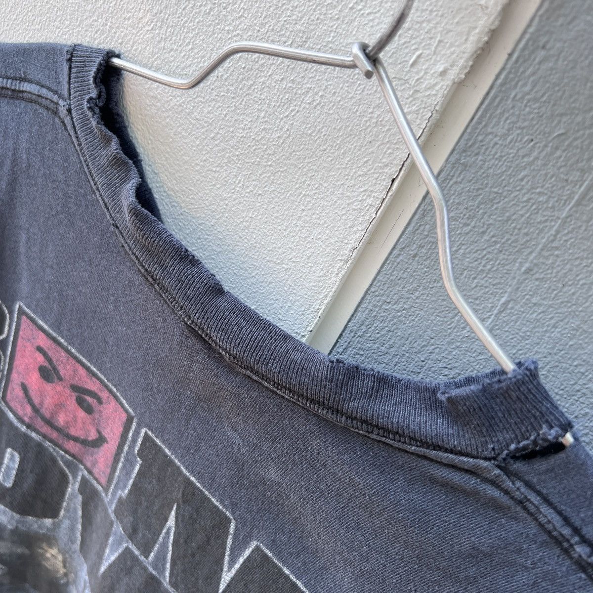 Band Tees Vintage Y2K Bon Jovi Tour Tee Distressed Thrashed Faded Size US L / EU 52-54 / 3 - 8 Thumbnail