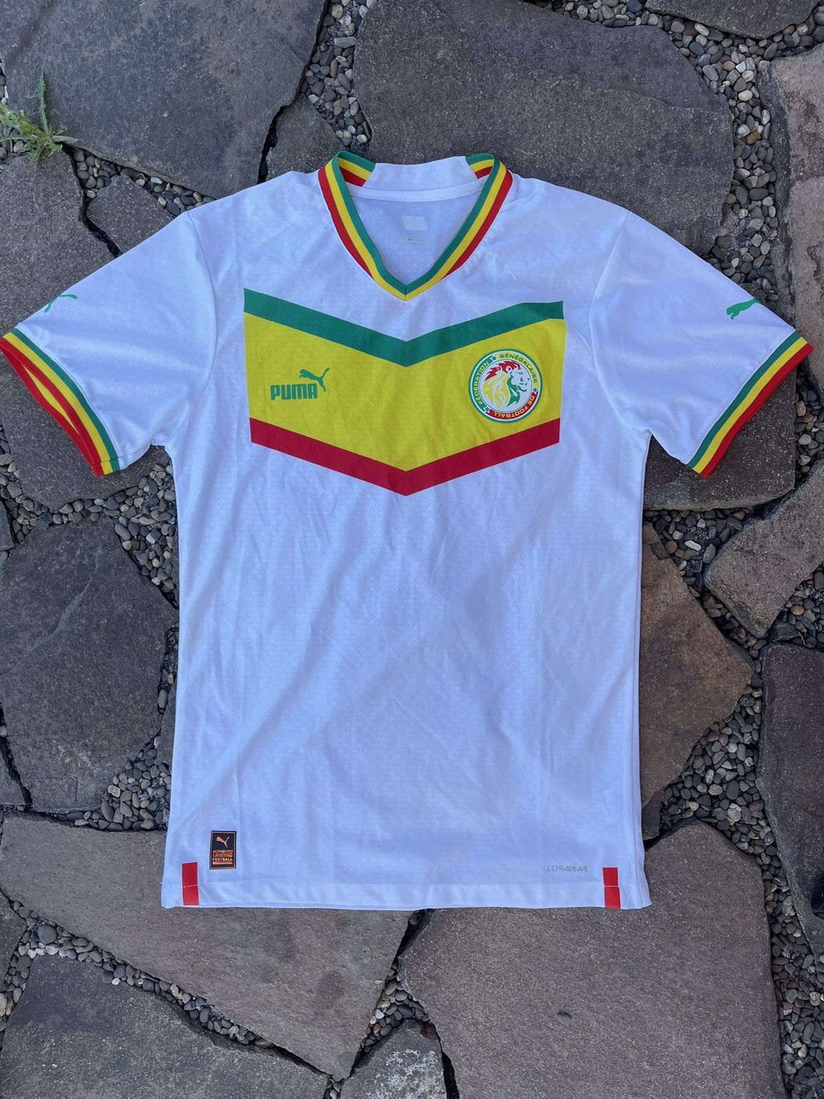 Puma 2022 Puma Senegal #9 Amine soccer jersey Size US L / EU 52-54 / 3 - 1 Thumbnail