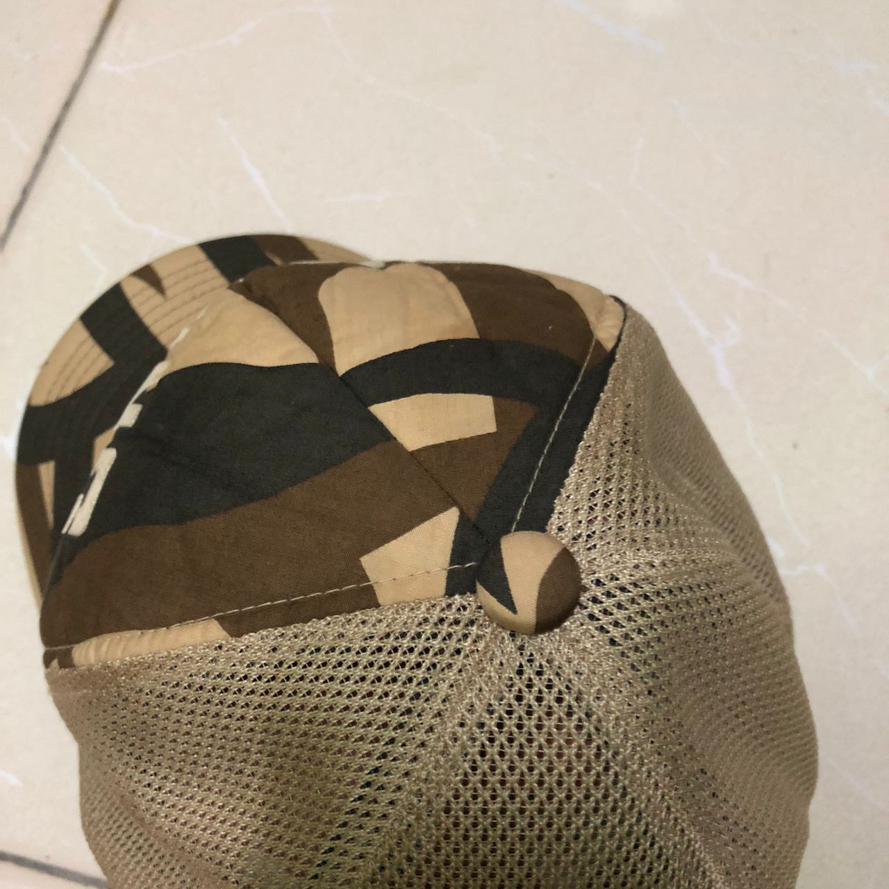 Bape 2005 Bape Camo Bathing Ape Spell-Out Trucker Hat Size ONE SIZE - 5 Thumbnail