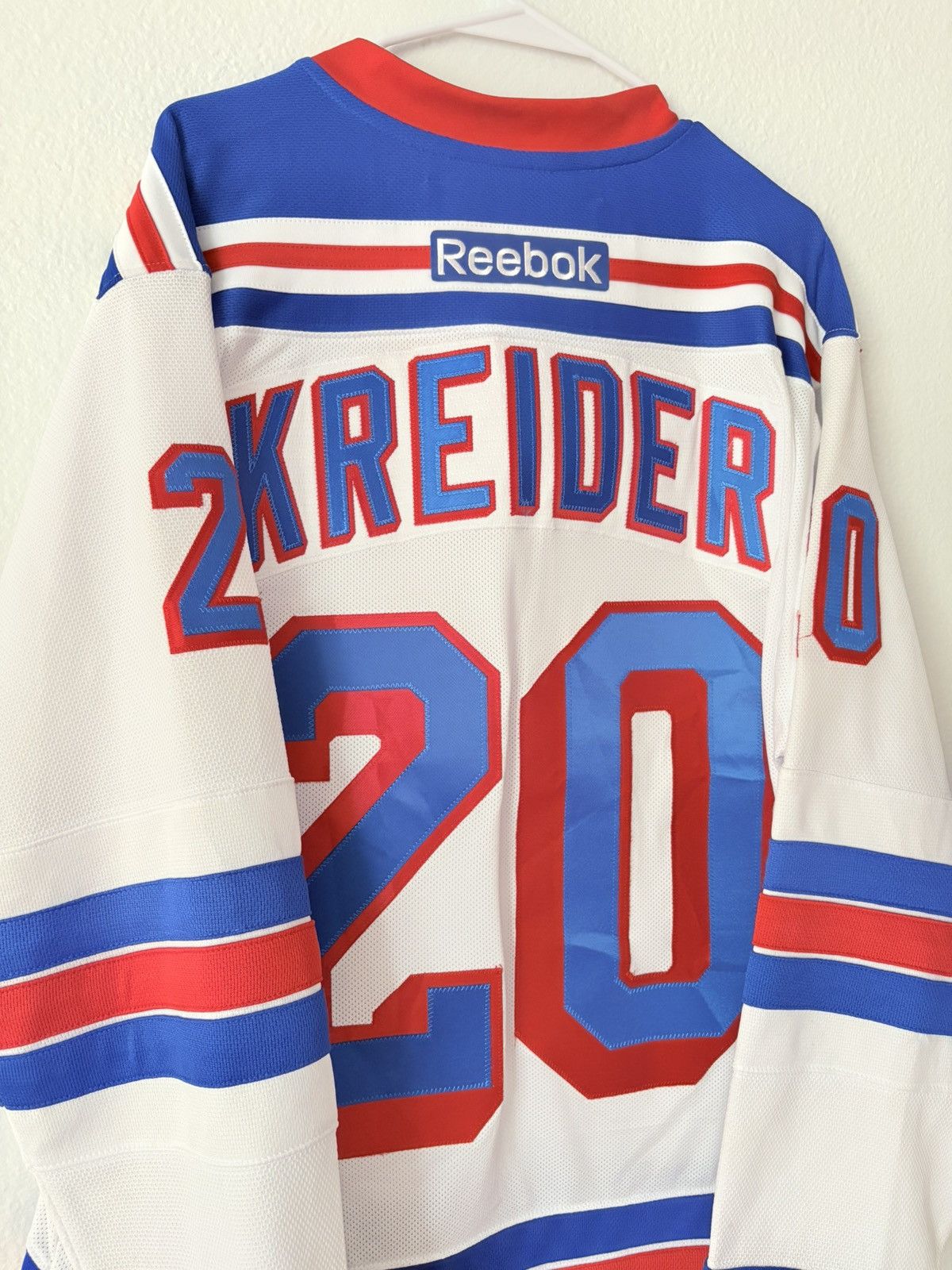 Reebok Reebok Authentic 2016 CHRIS KREIDER NEW YORK RANGERS jersey Size US L / EU 52-54 / 3 - 3 Thumbnail