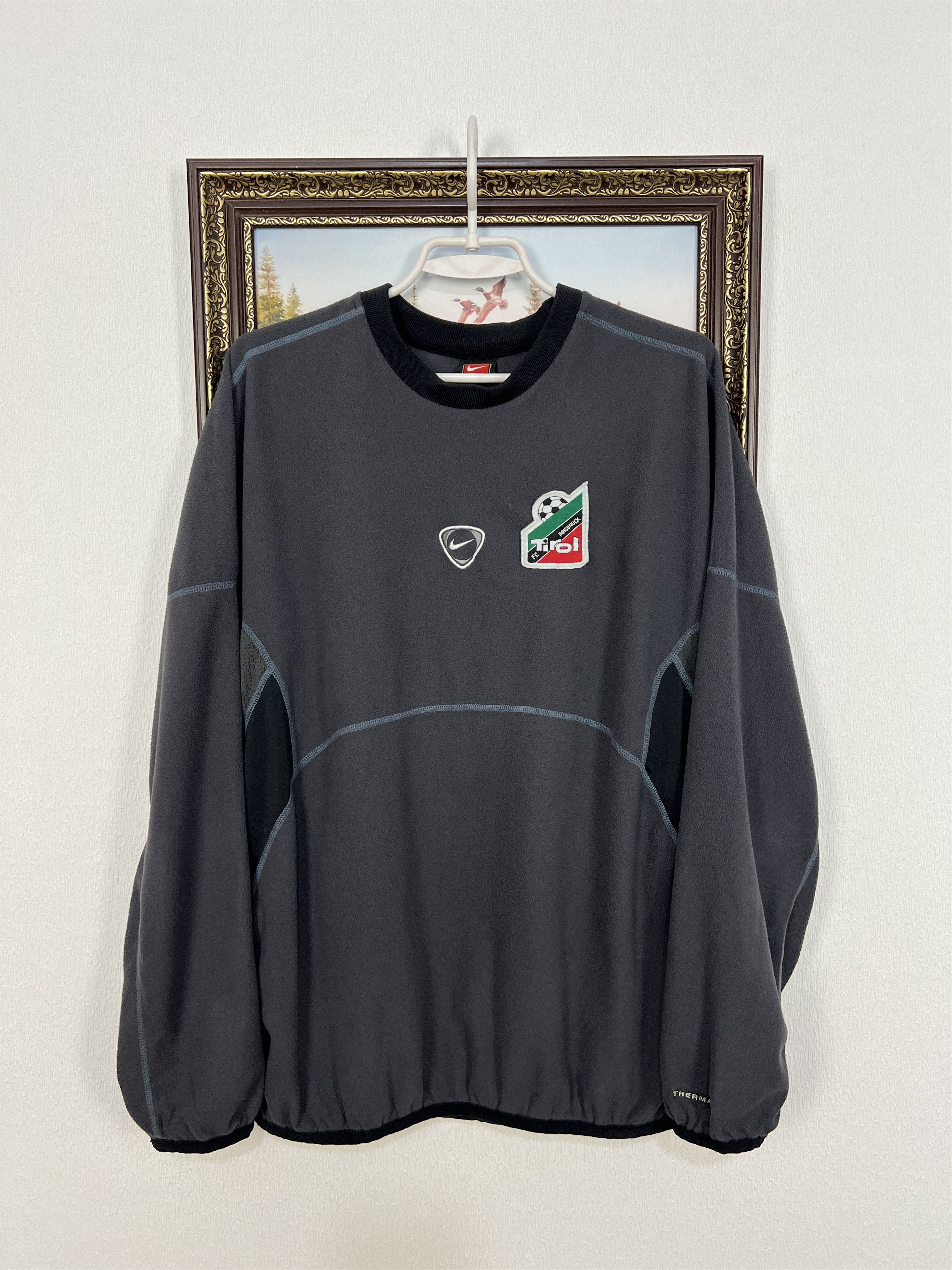 Nike Vintage 90's Nike Tirol Innsbruck Football Fleece Sweatshirt Size US L / EU 52-54 / 3 - 1 Thumbnail