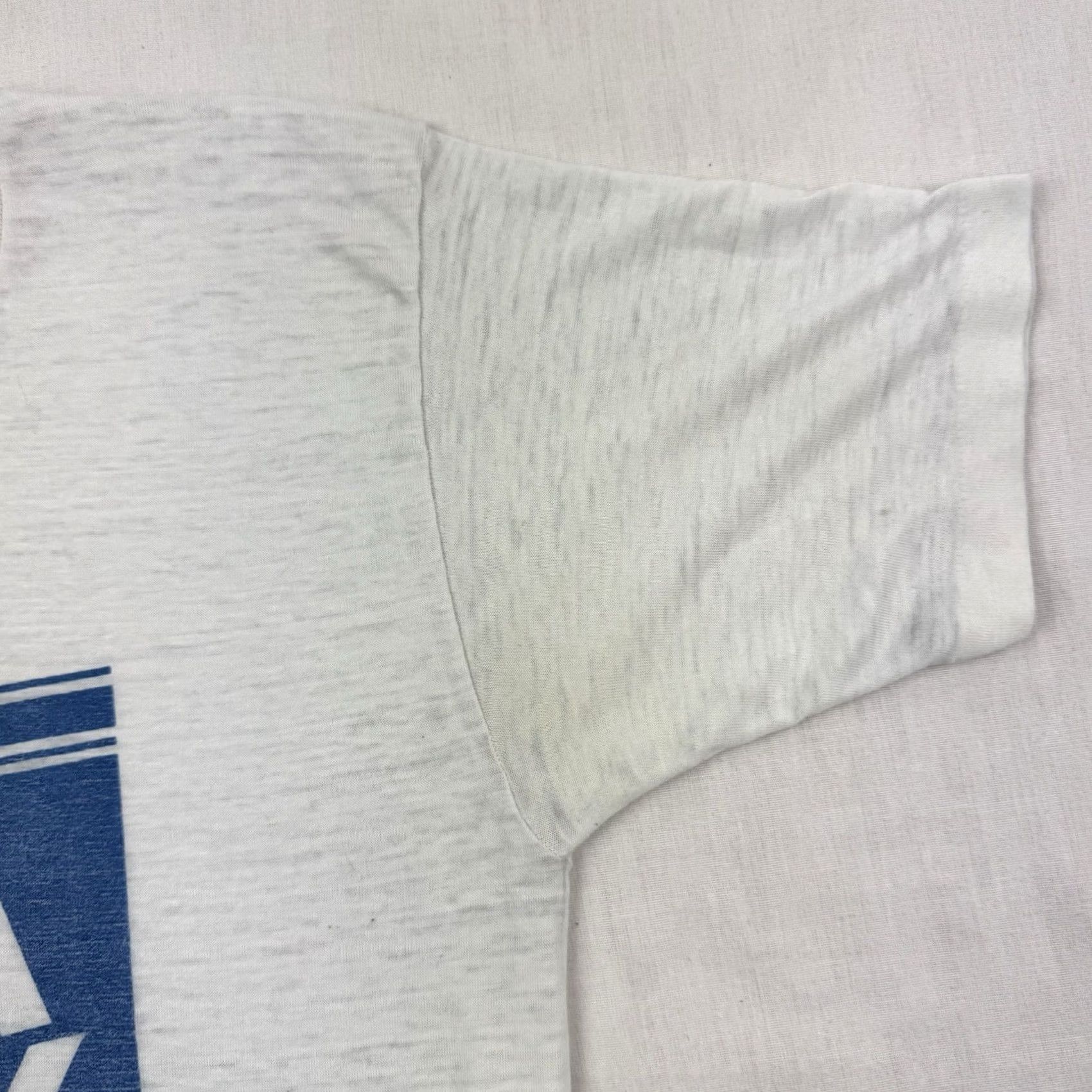 Vintage VINTAGE USA Today T Shirt Adult Medium White Hipster 80s Grunge Shirt Mens Size US M / EU 48-50 / 2 - 5 Thumbnail